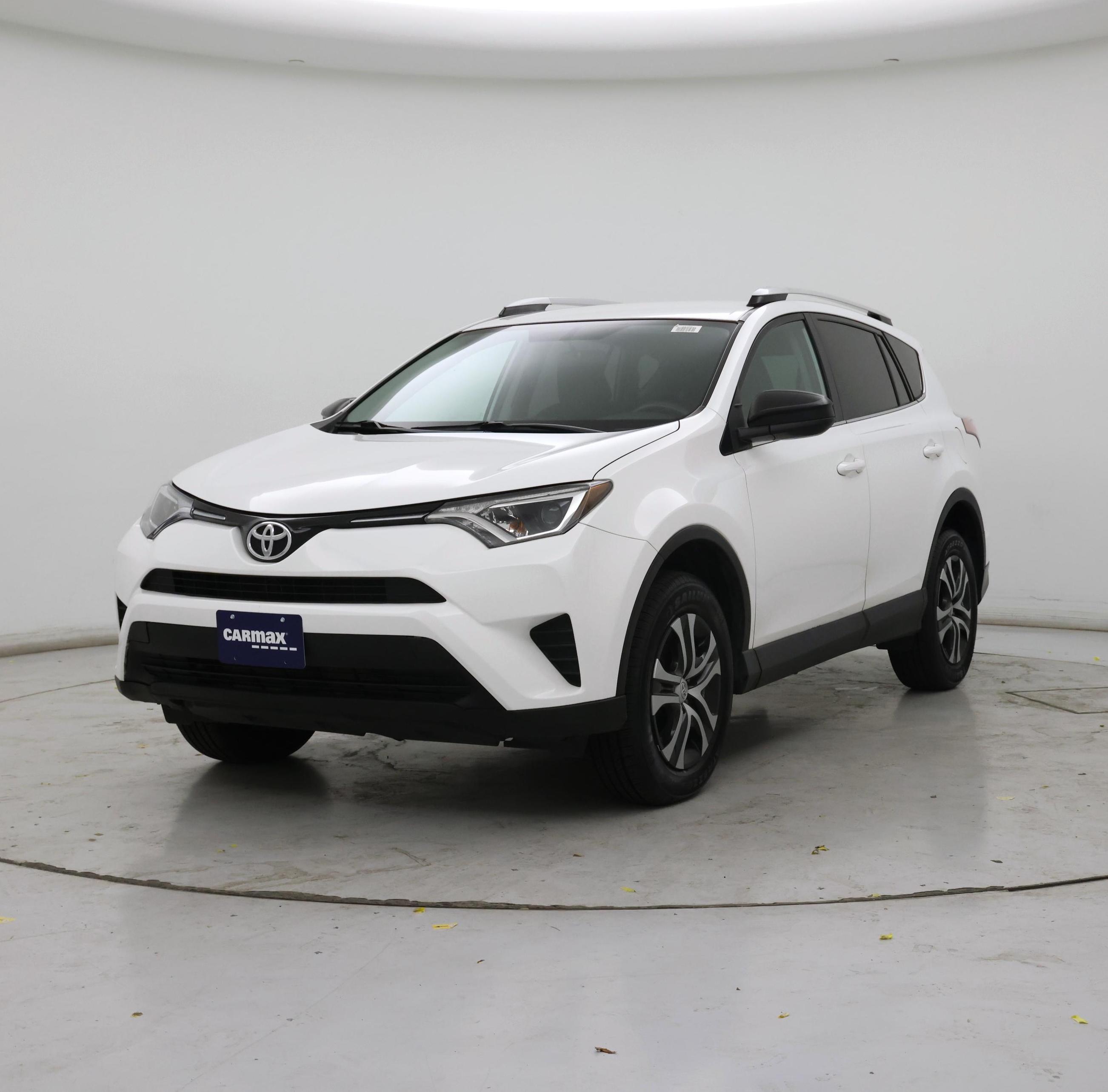 Thumbnail: 2016 Toyota RAV4 - 4
