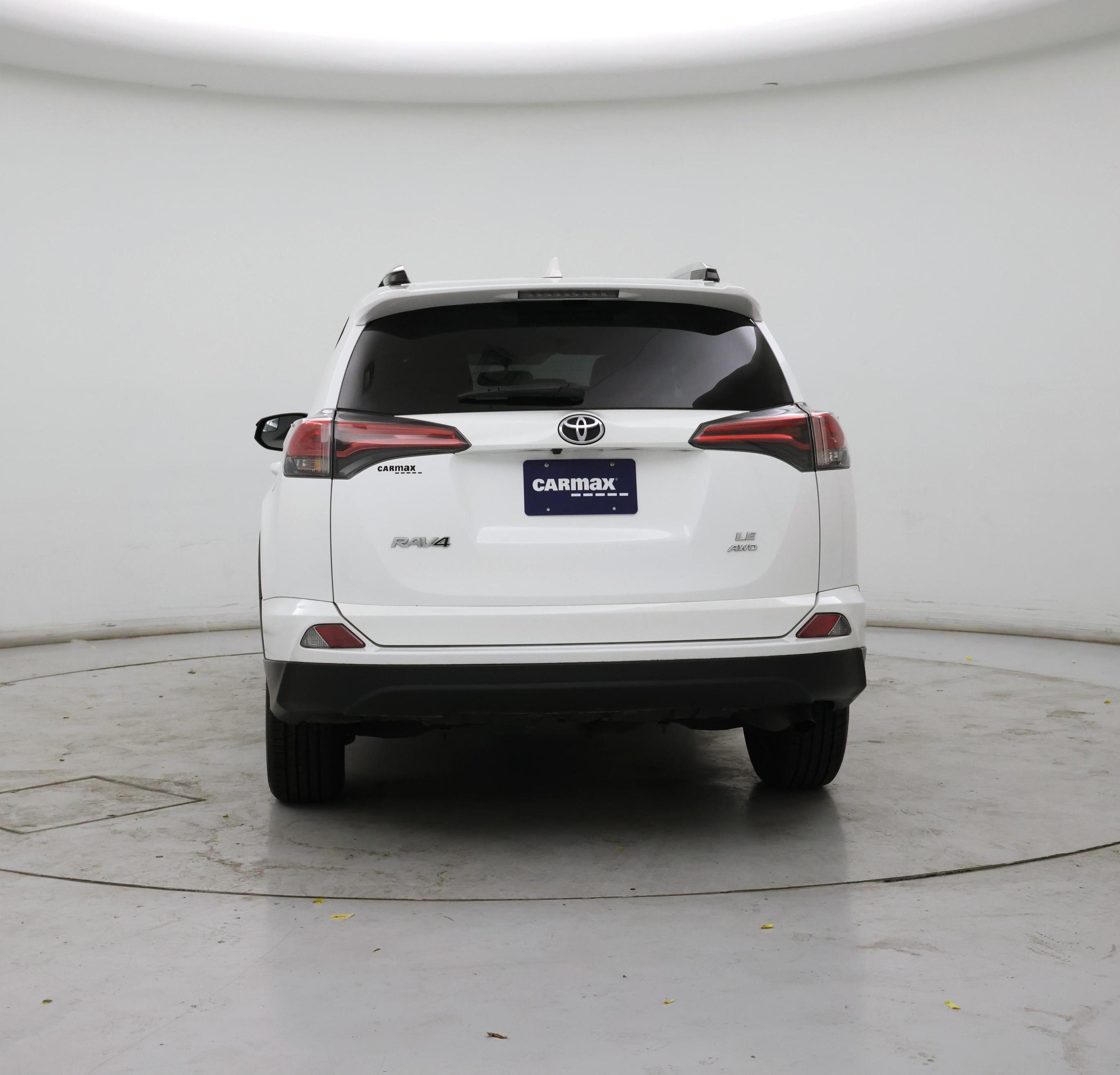 Thumbnail: 2016 Toyota RAV4 - 6
