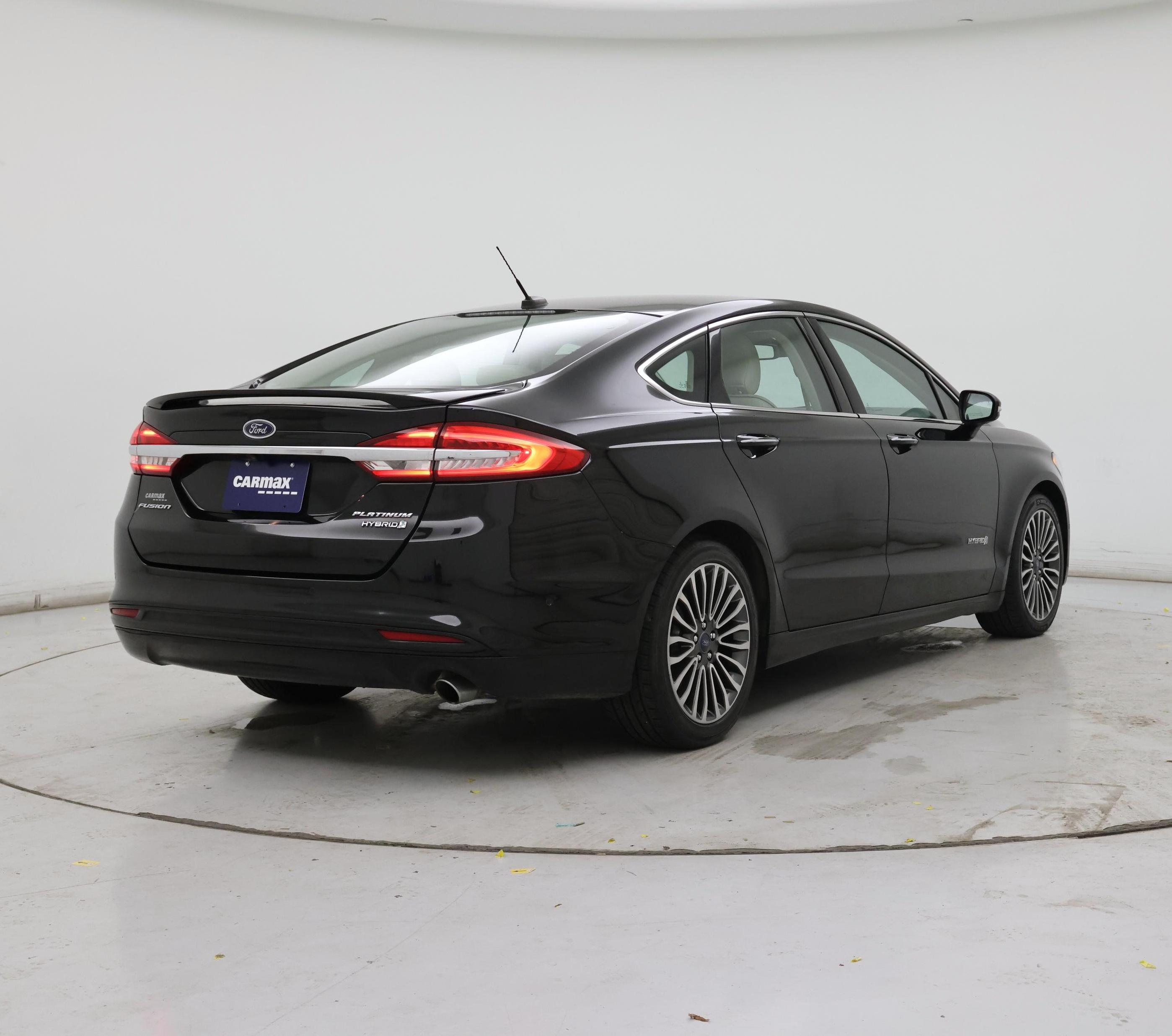 Thumbnail: 2017 Ford Fusion - 8