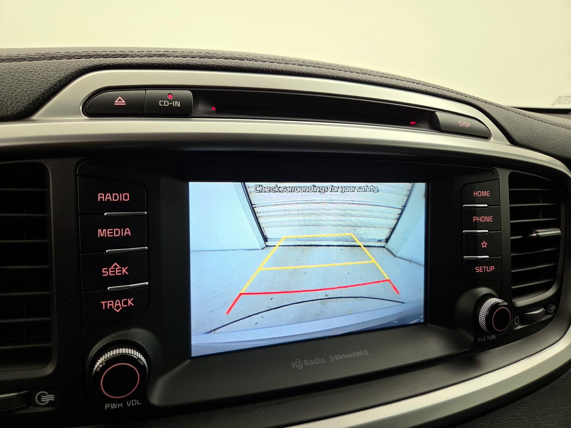 Thumbnail: 2019 Kia Sorento - 14