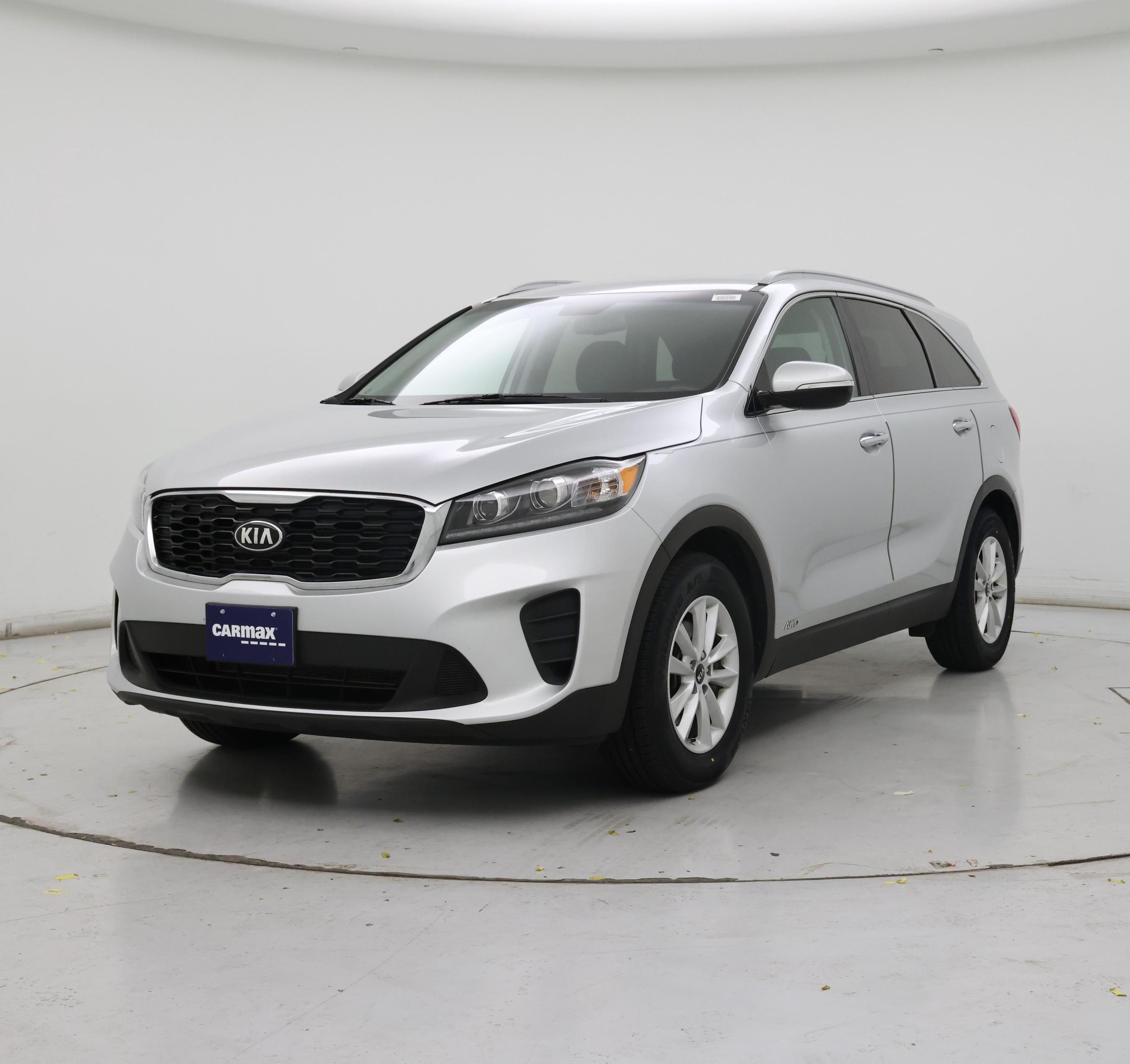 Thumbnail: 2019 Kia Sorento - 4