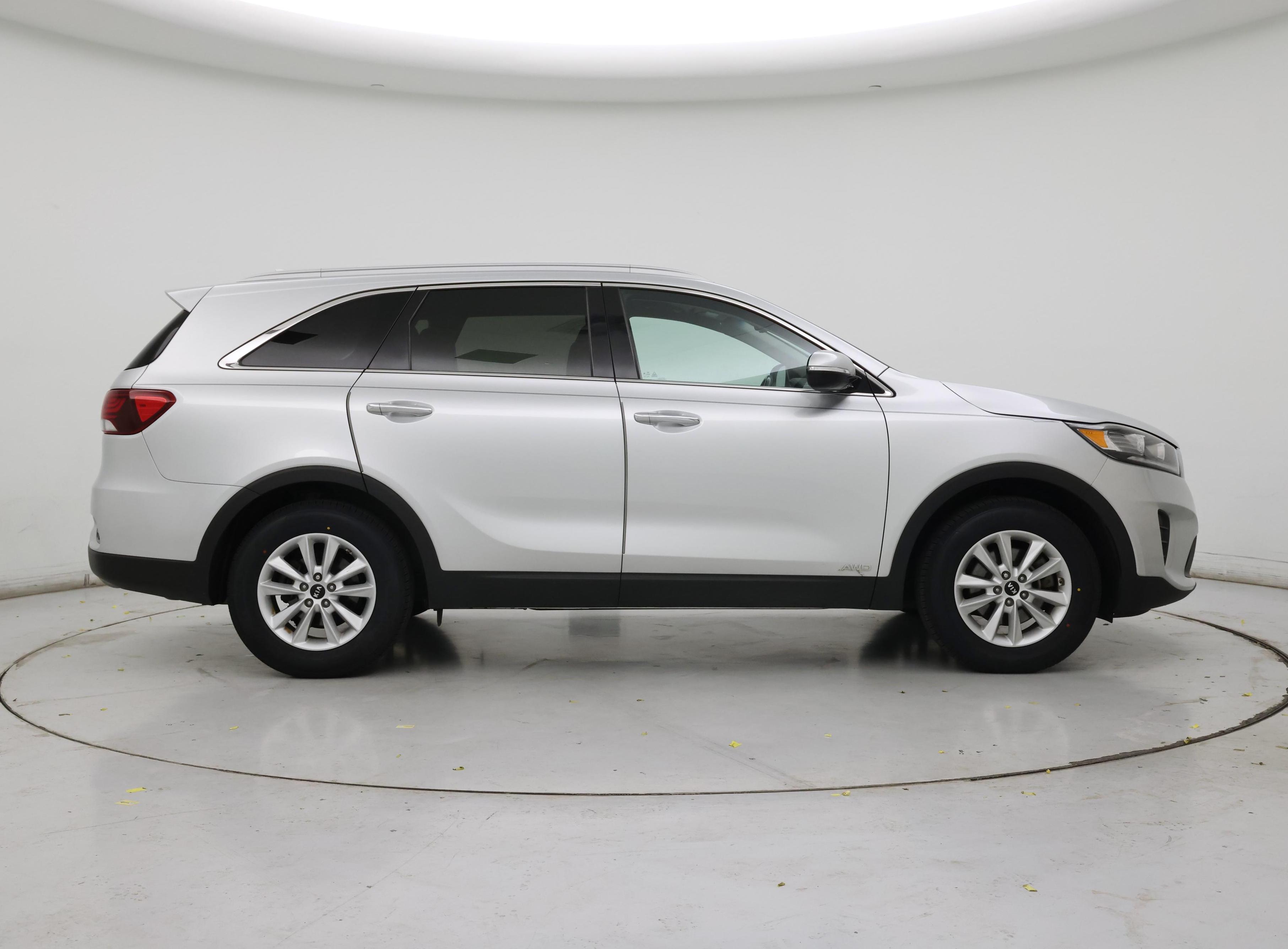 Thumbnail: 2019 Kia Sorento - 7