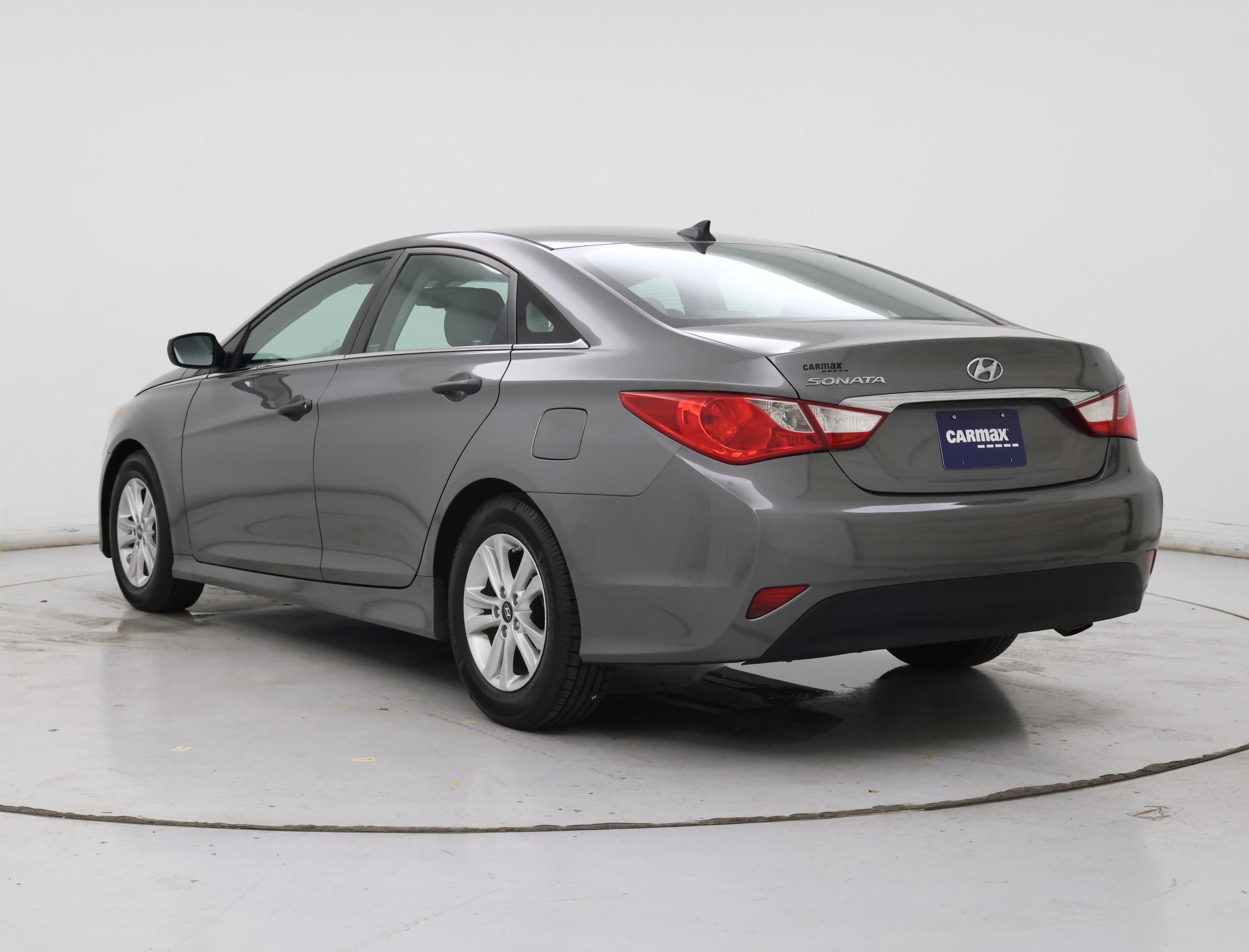 Thumbnail: 2014 Hyundai Sonata - 2
