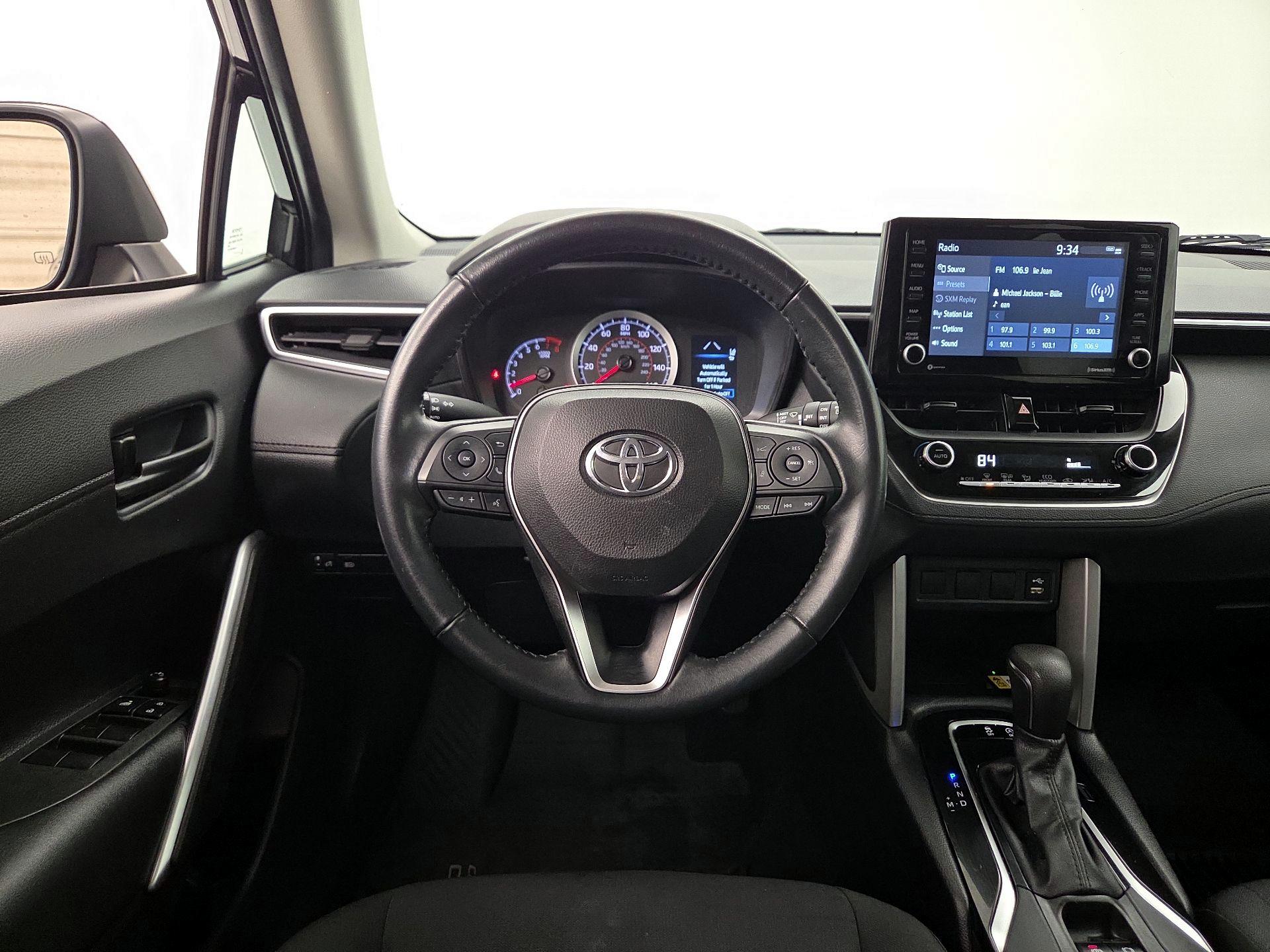 Thumbnail: 2022 Toyota Corolla Cross - 10