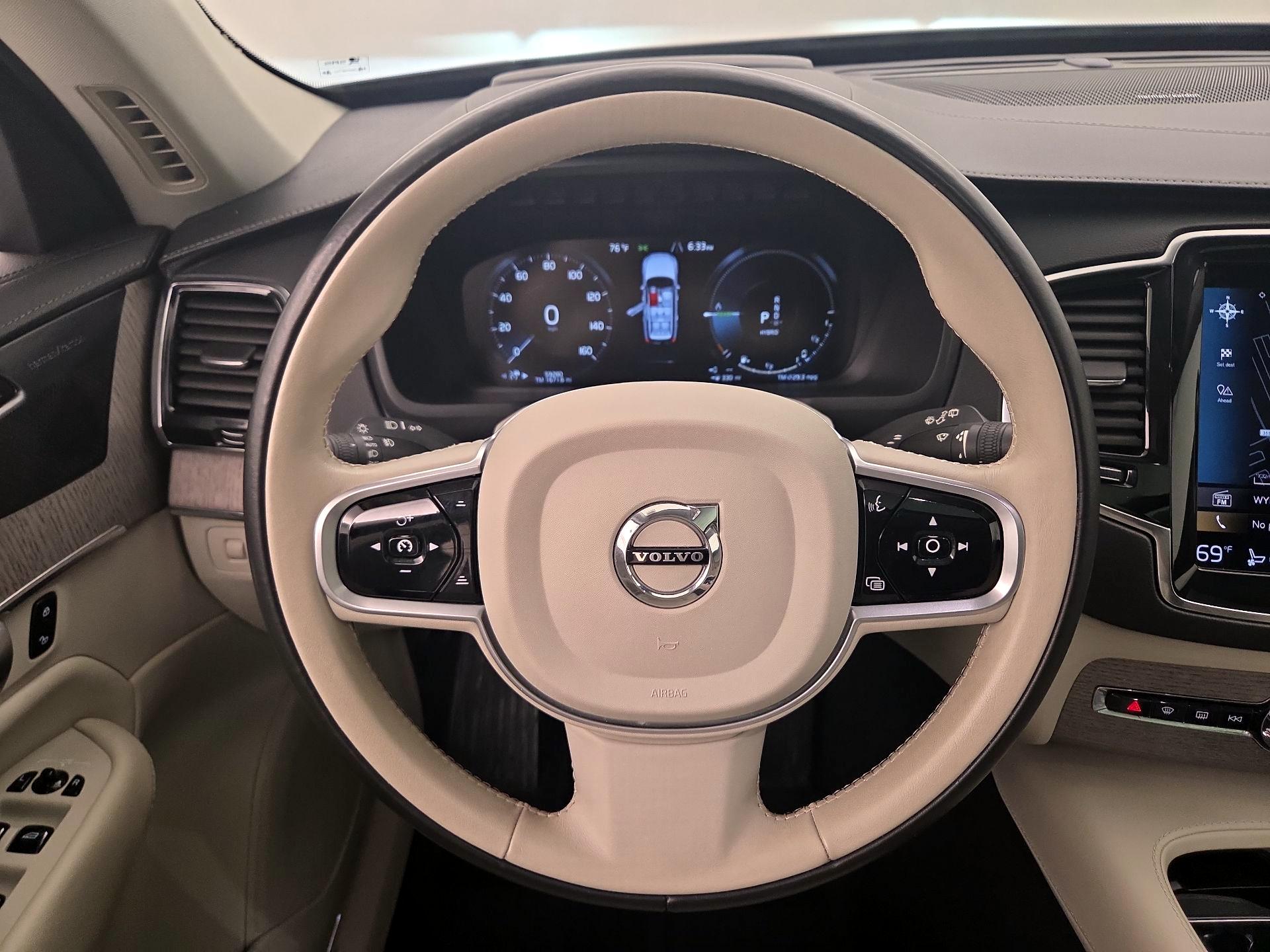 Thumbnail: 2021 Volvo XC90 - 10