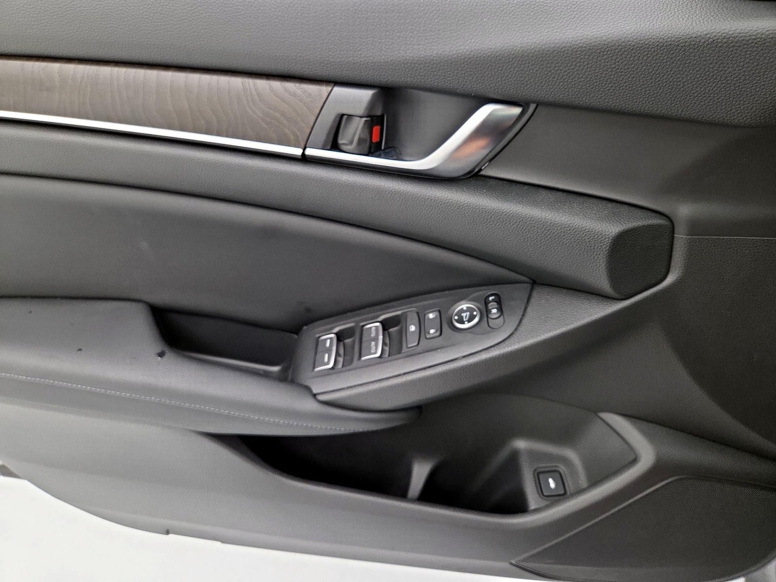 2018 Honda Accord EX - Photo 13