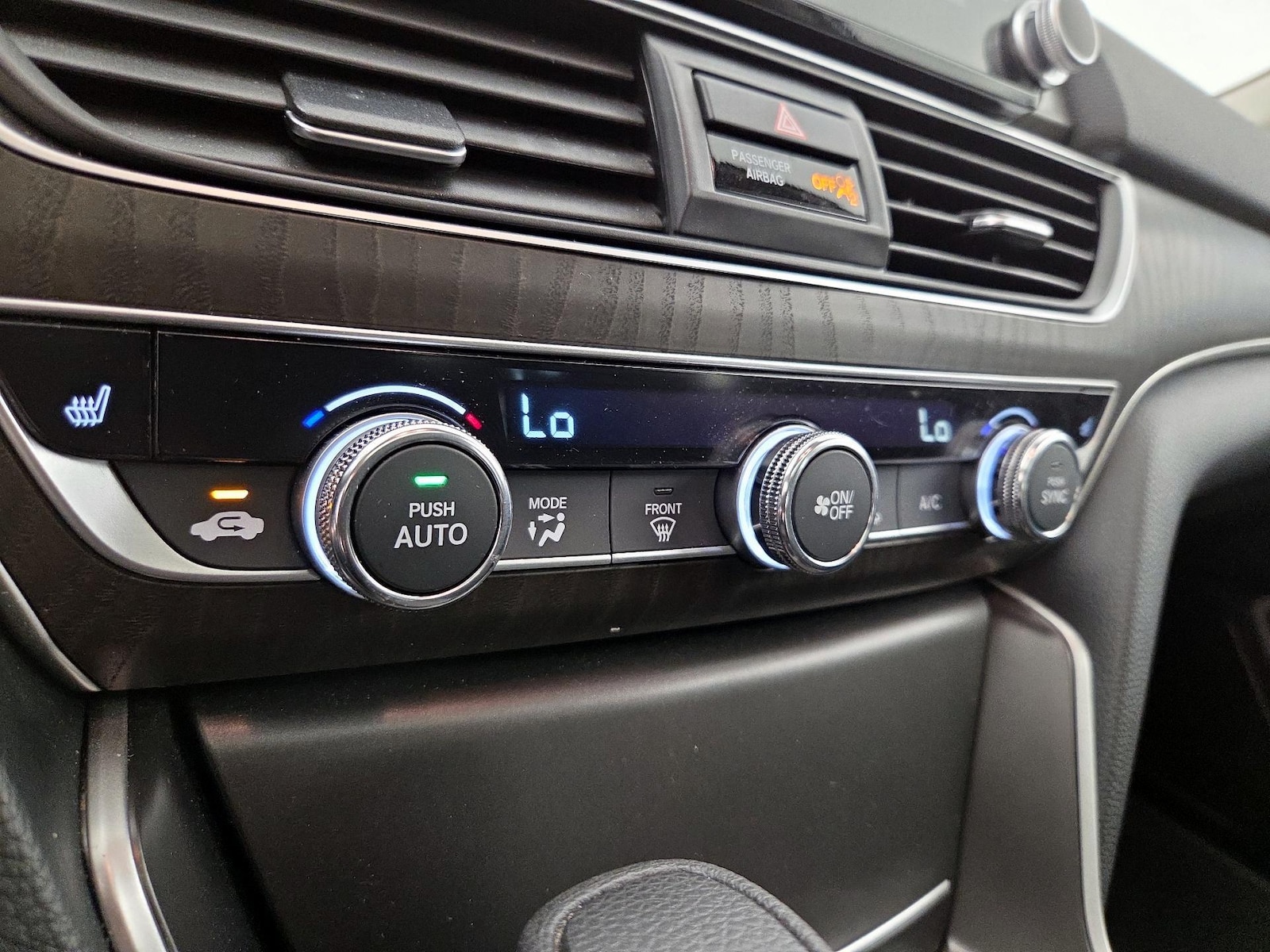 2018 Honda Accord EX - Photo 17