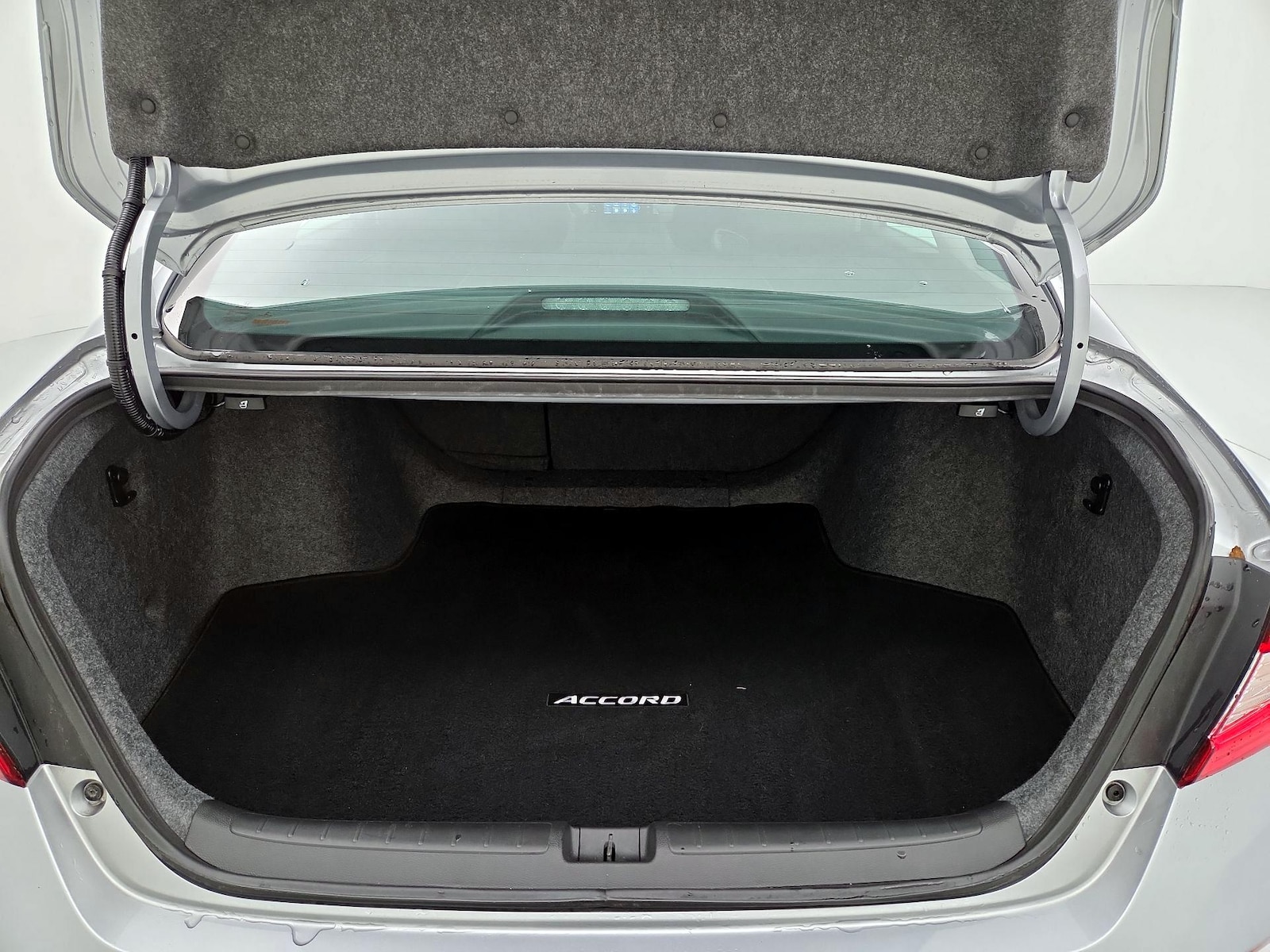 2018 Honda Accord EX - Photo 22