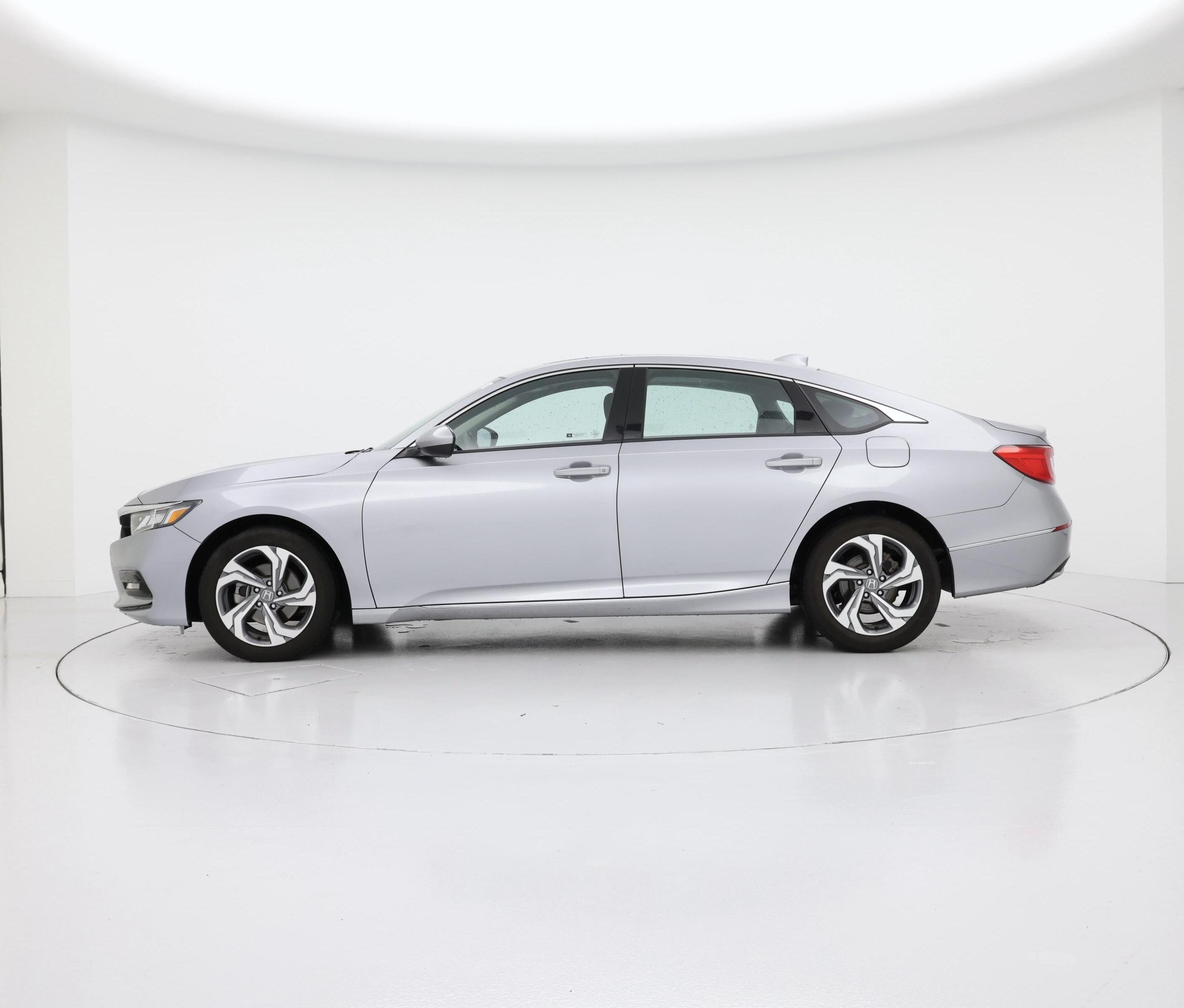 Thumbnail: 2018 Honda Accord - 3