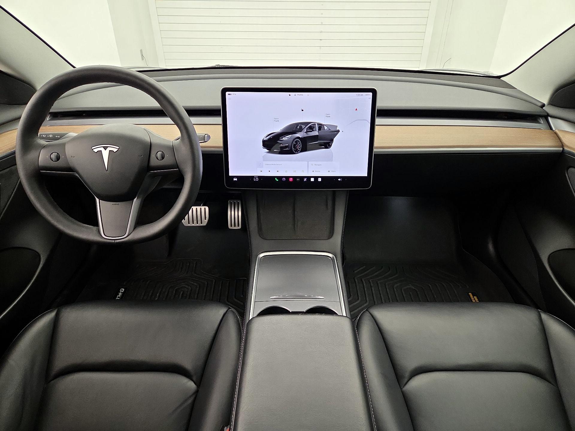 Thumbnail: 2022 Tesla Model 3 - 9