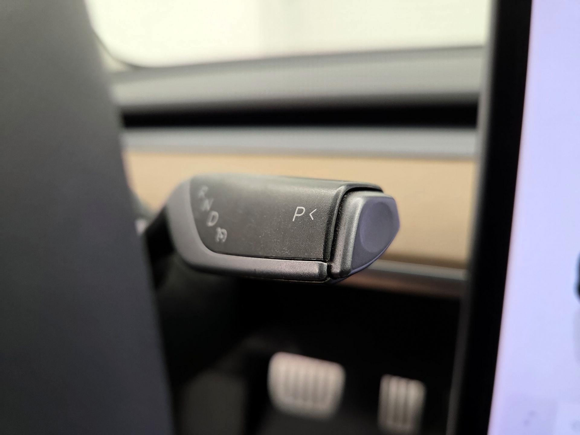 Thumbnail: 2022 Tesla Model 3 - 17