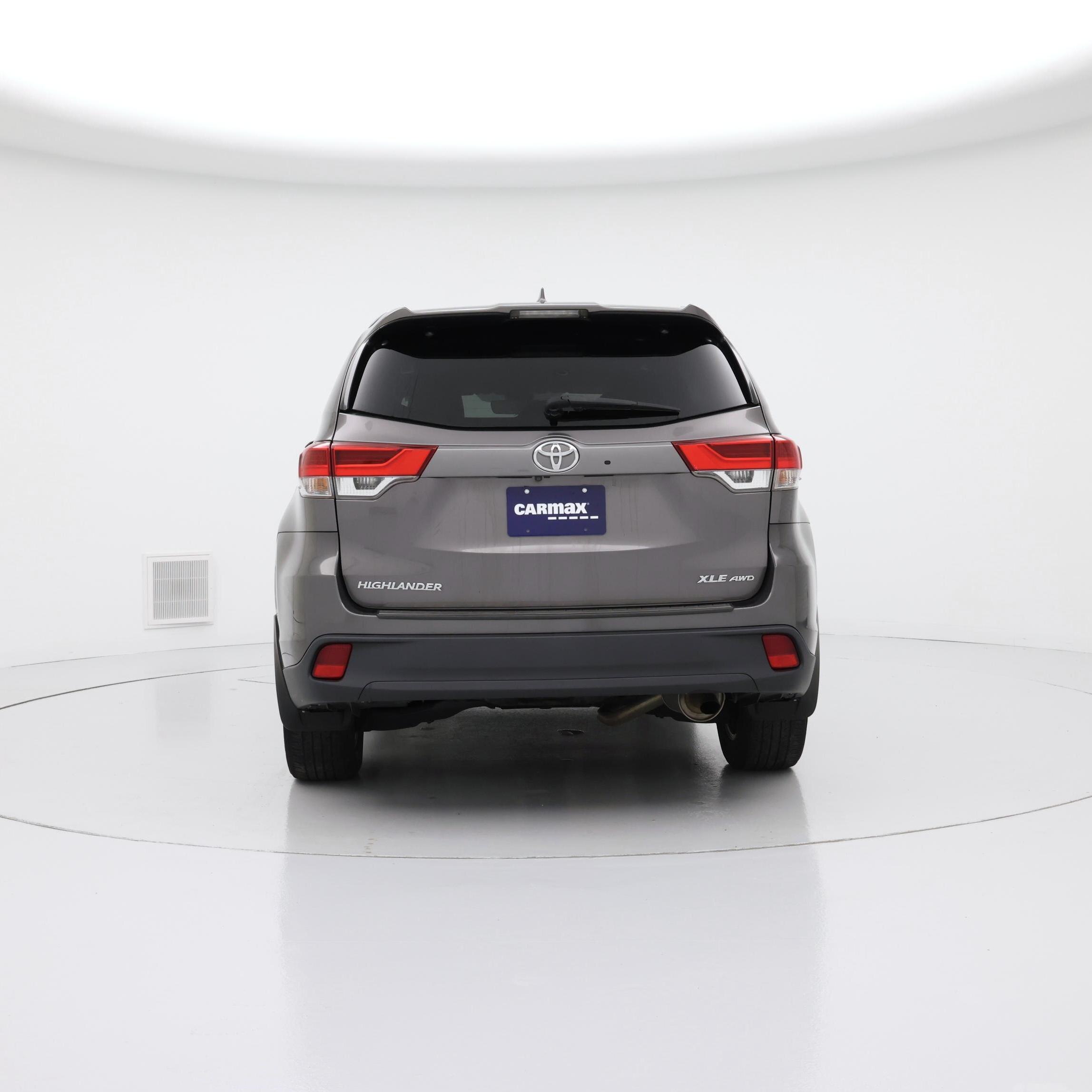 Thumbnail: 2017 Toyota Highlander - 6