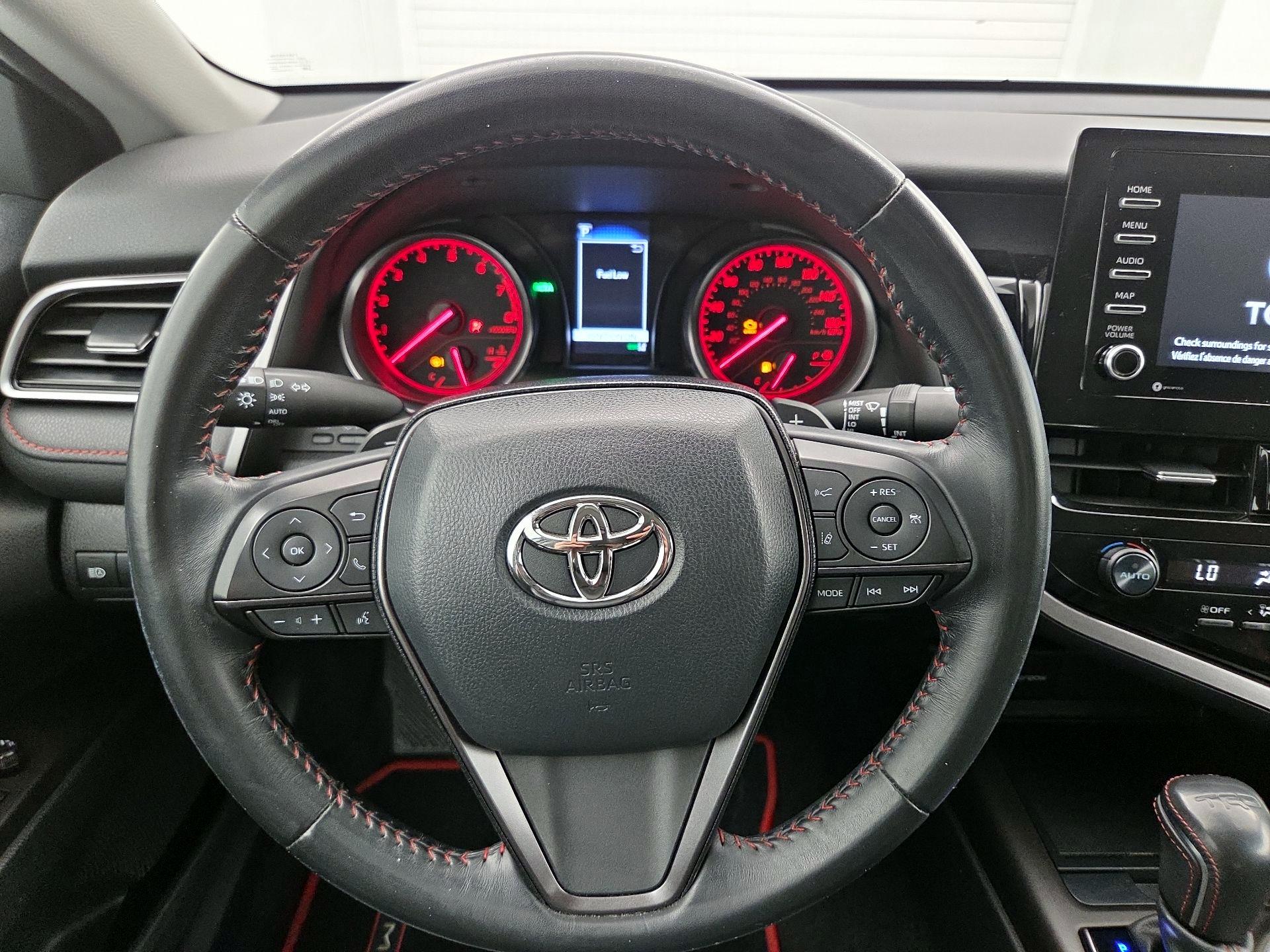 Thumbnail: 2022 Toyota Camry - 10