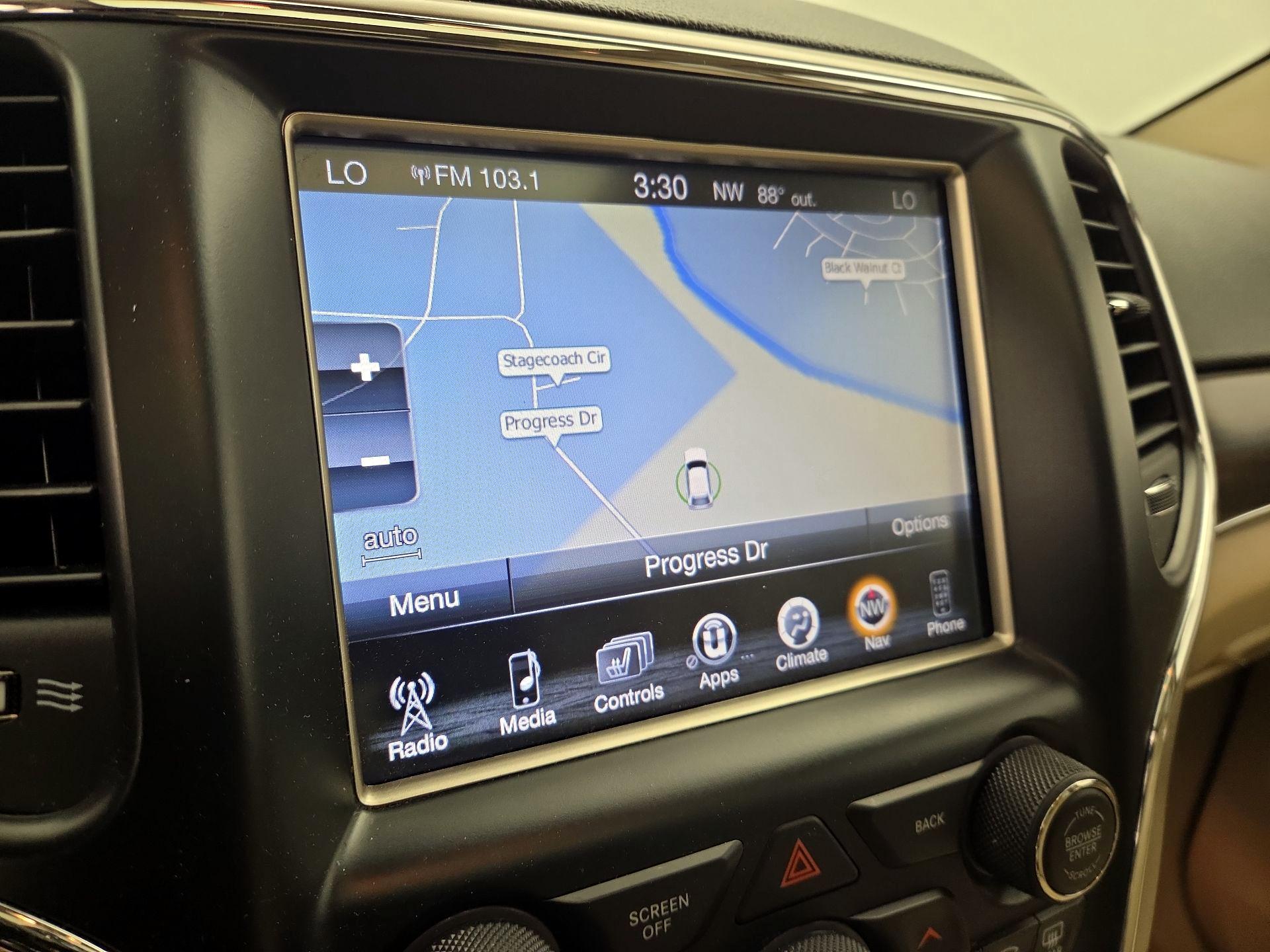 Thumbnail: 2014 Jeep Grand Cherokee - 14