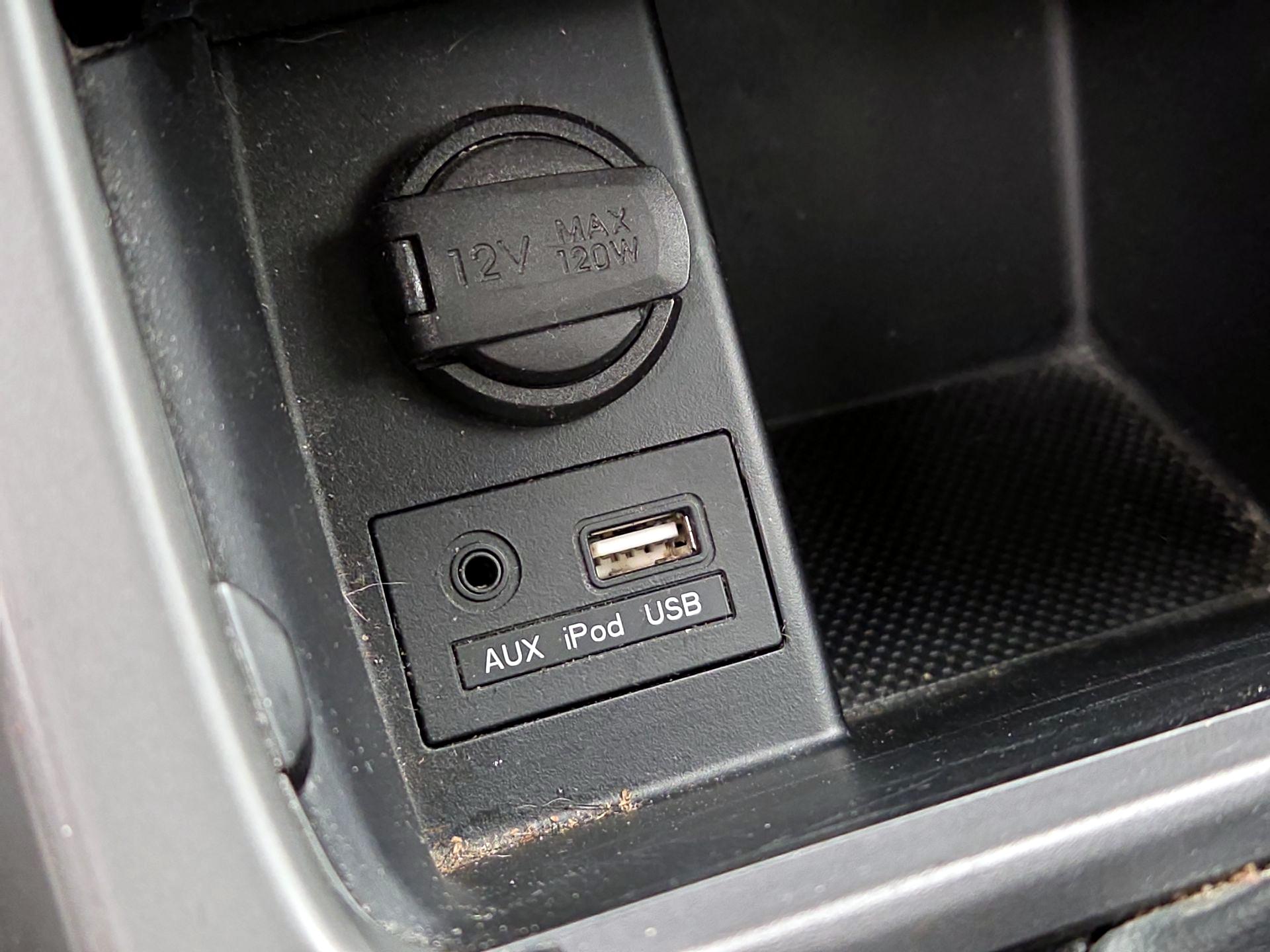 Thumbnail: 2016 Hyundai Elantra - 17