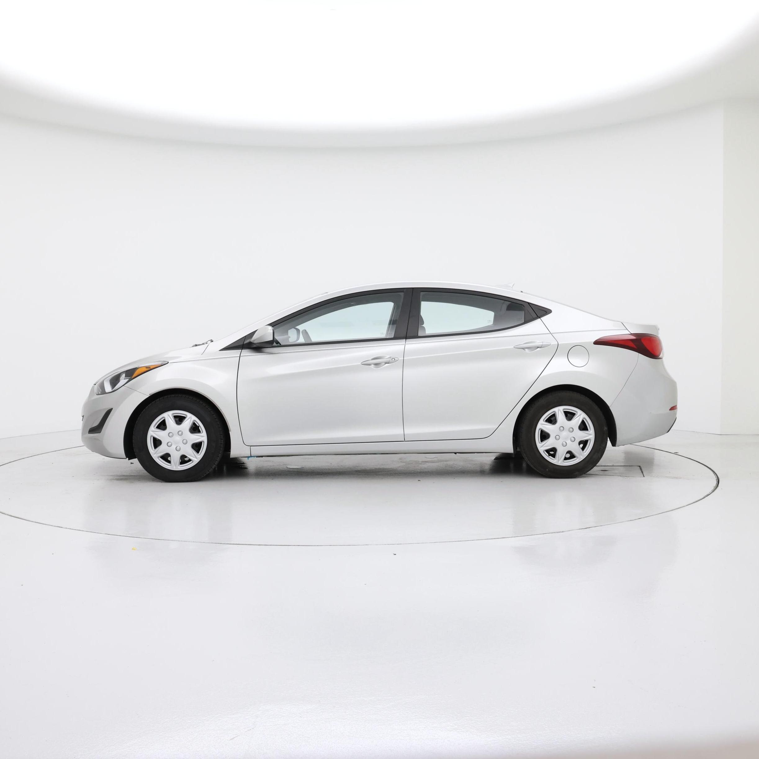 Thumbnail: 2016 Hyundai Elantra - 3