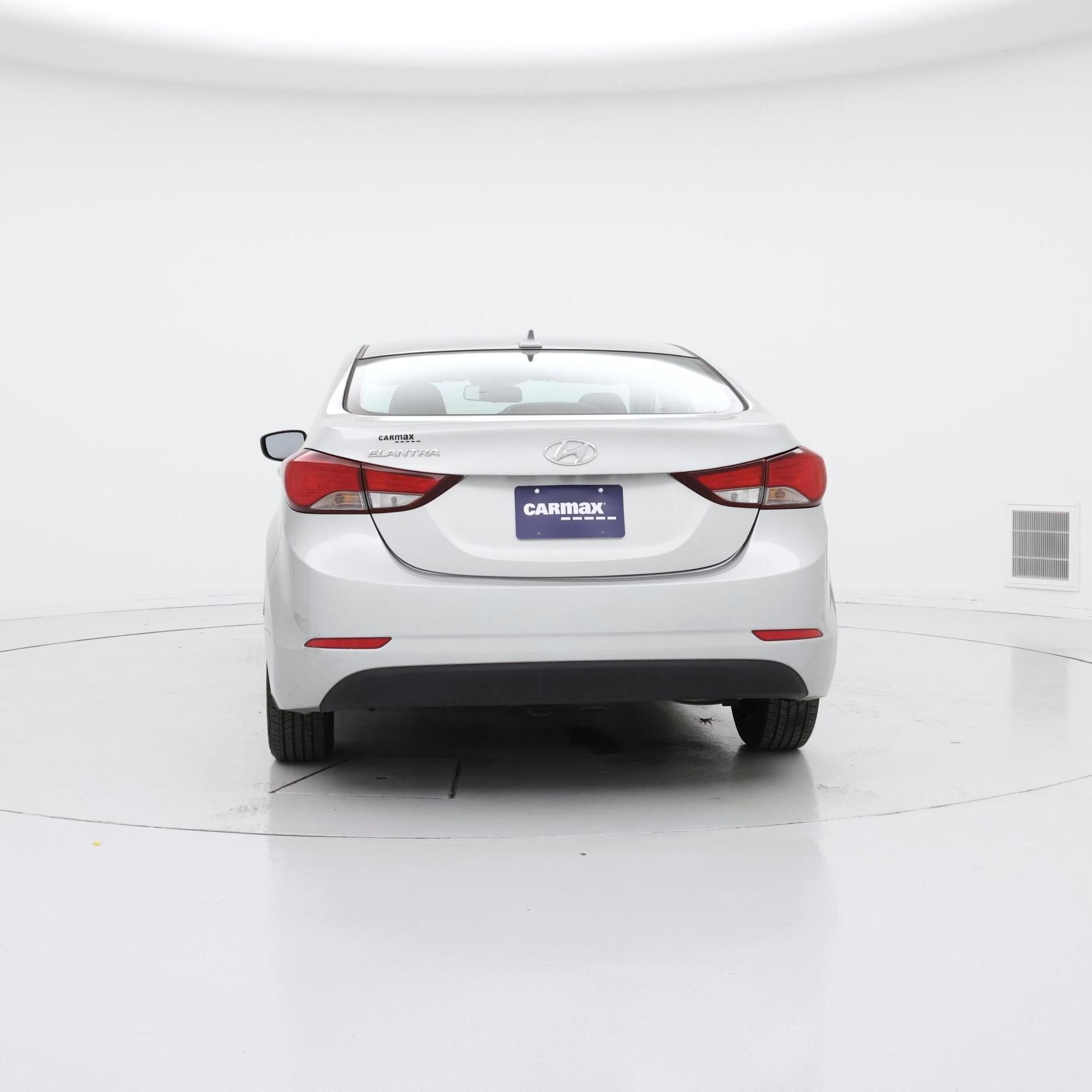Thumbnail: 2016 Hyundai Elantra - 6