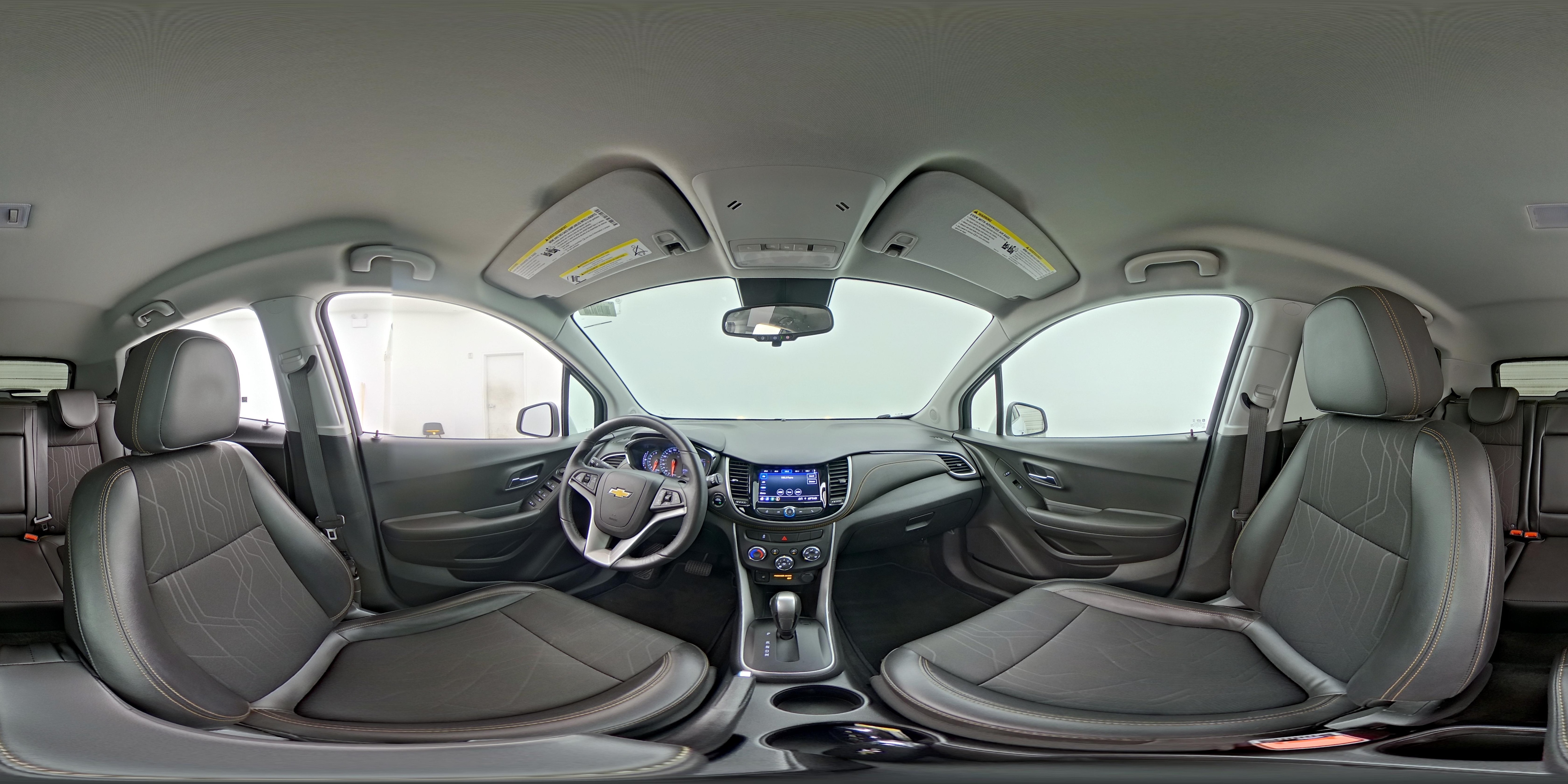 2020 Chevrolet Trax LT - Photo 24