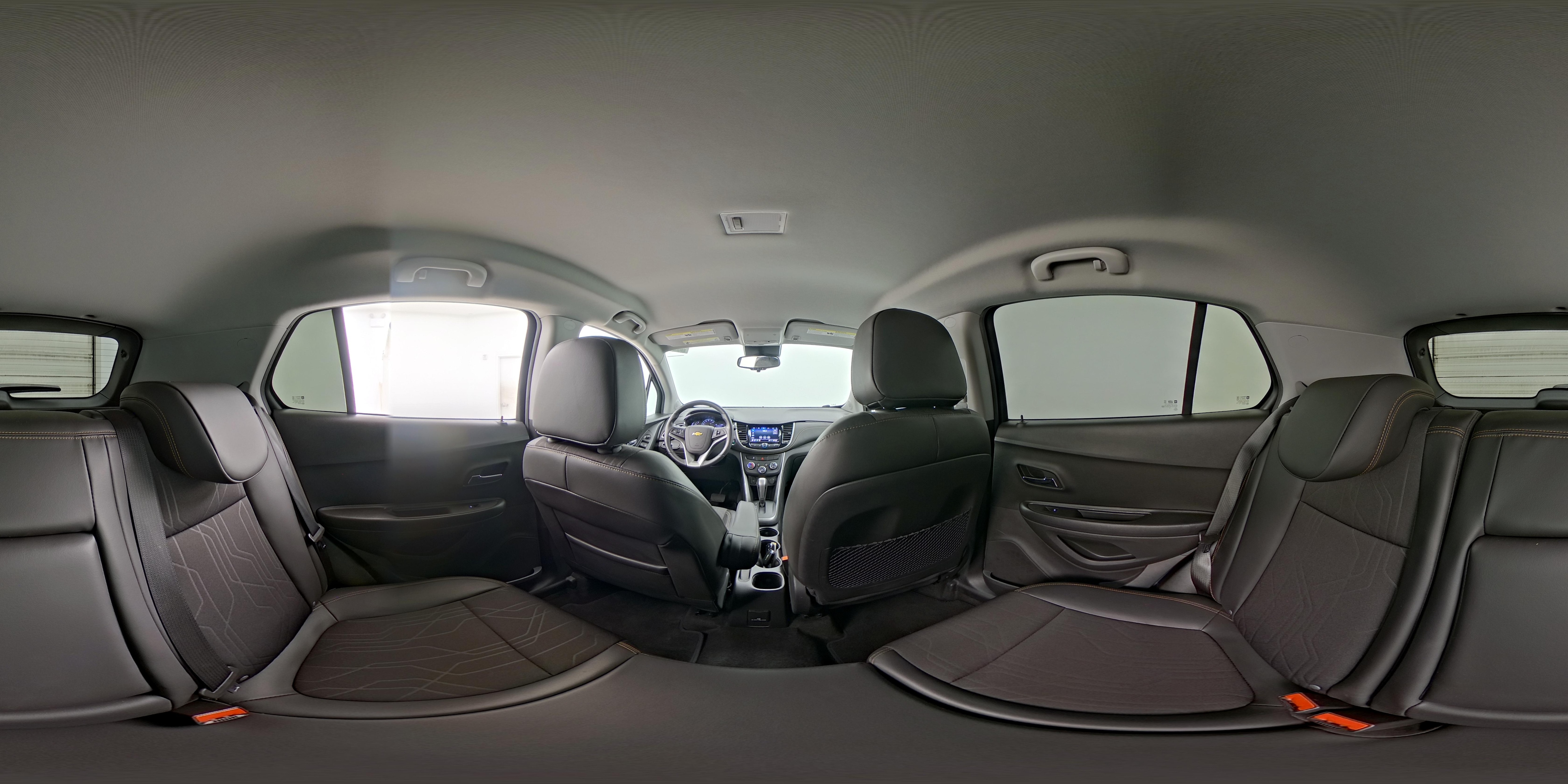 2020 Chevrolet Trax LT - Photo 25