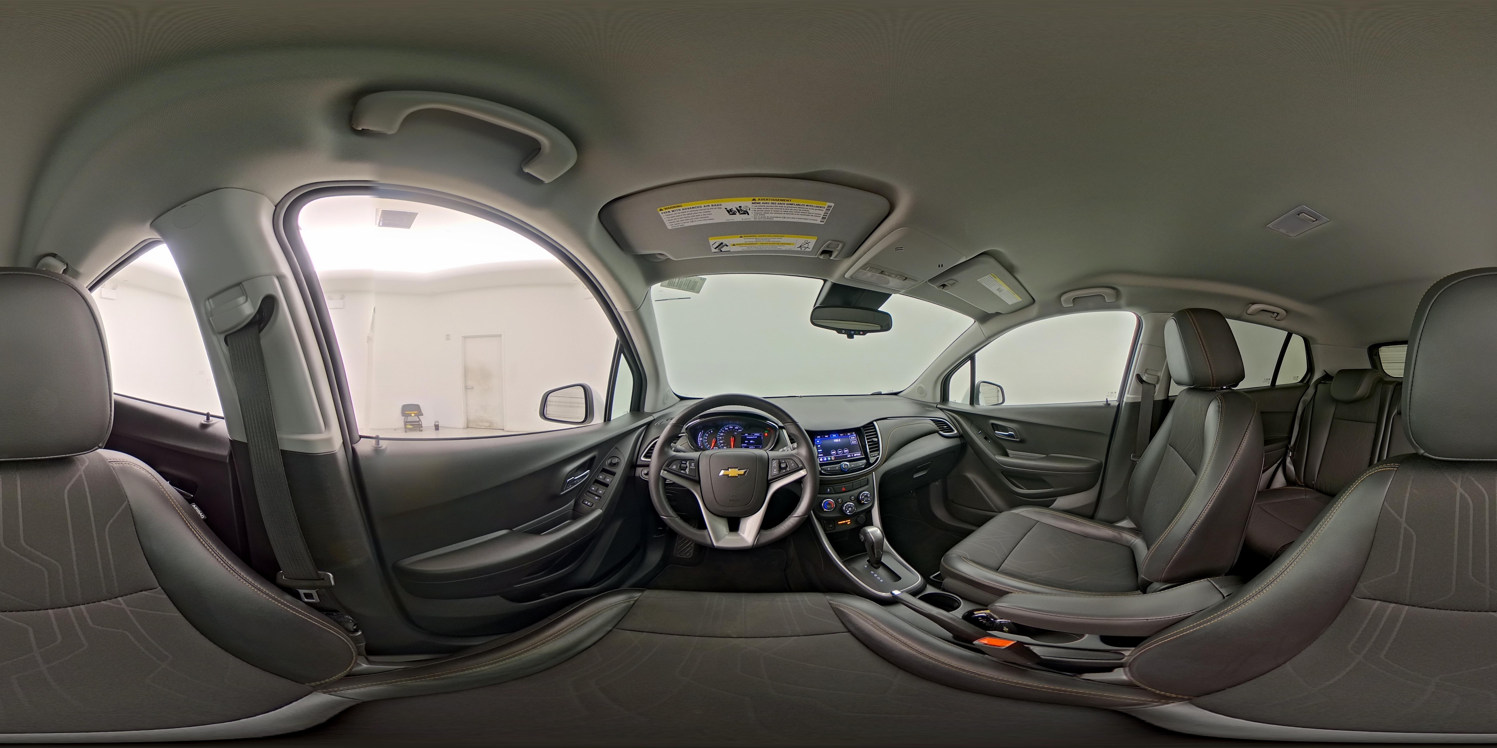 2020 Chevrolet Trax LT - Photo 26