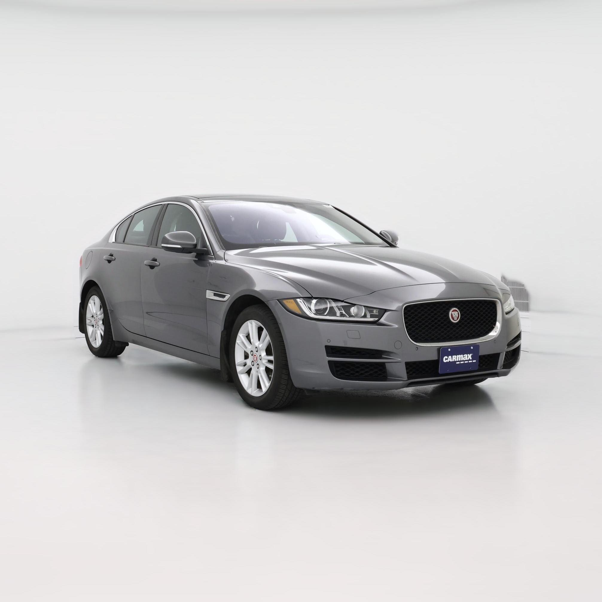 Thumbnail: 2018 Jaguar XE - 1