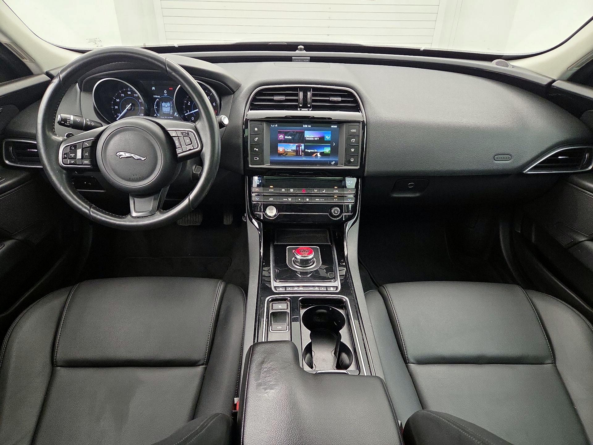Thumbnail: 2018 Jaguar XE - 9