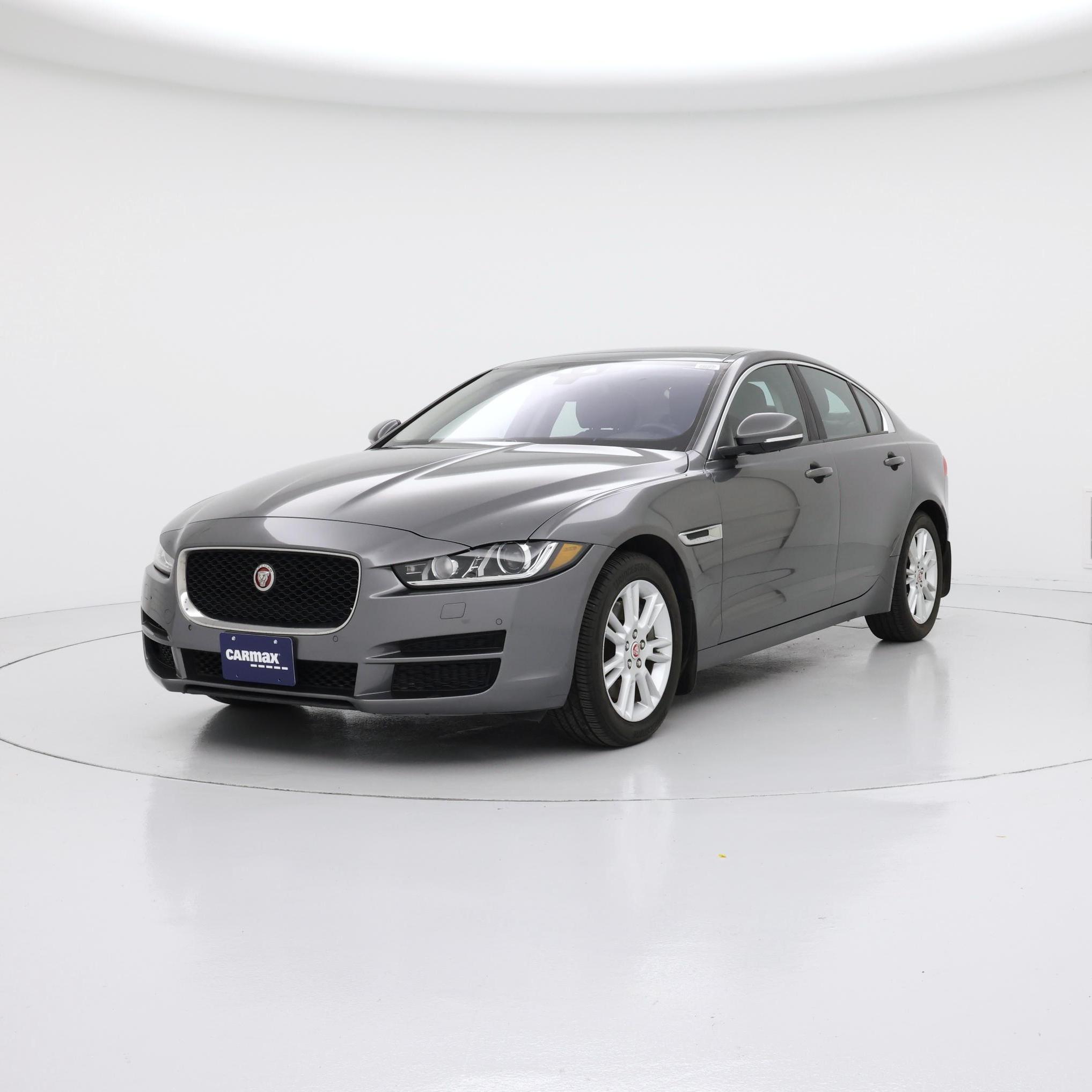 Thumbnail: 2018 Jaguar XE - 4