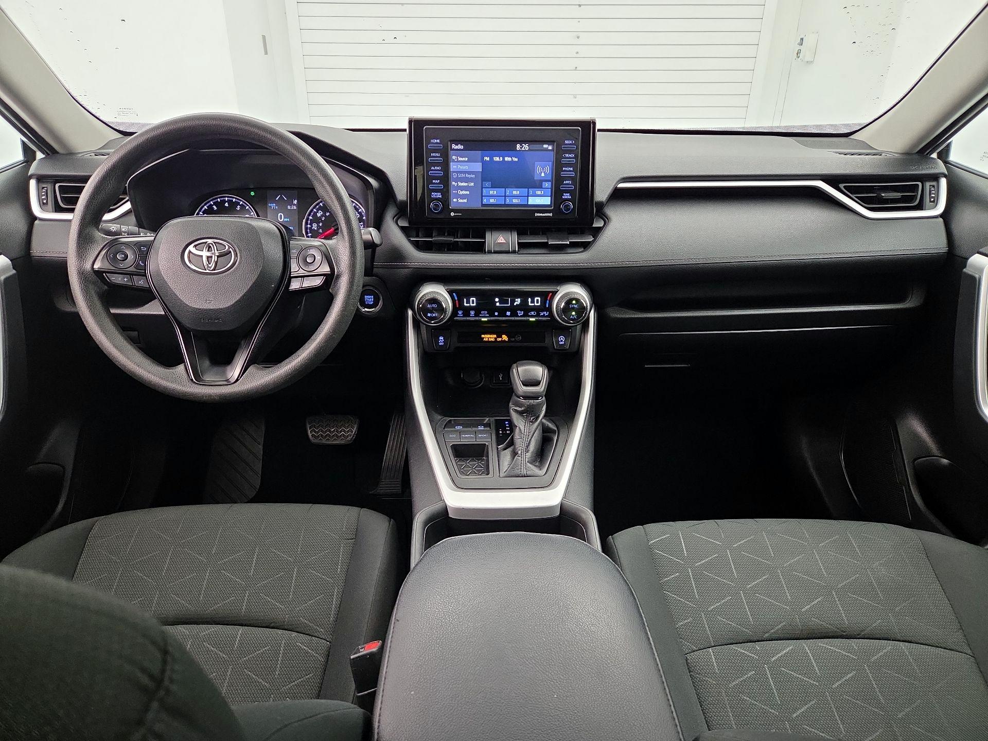 Thumbnail: 2021 Toyota RAV4 - 9