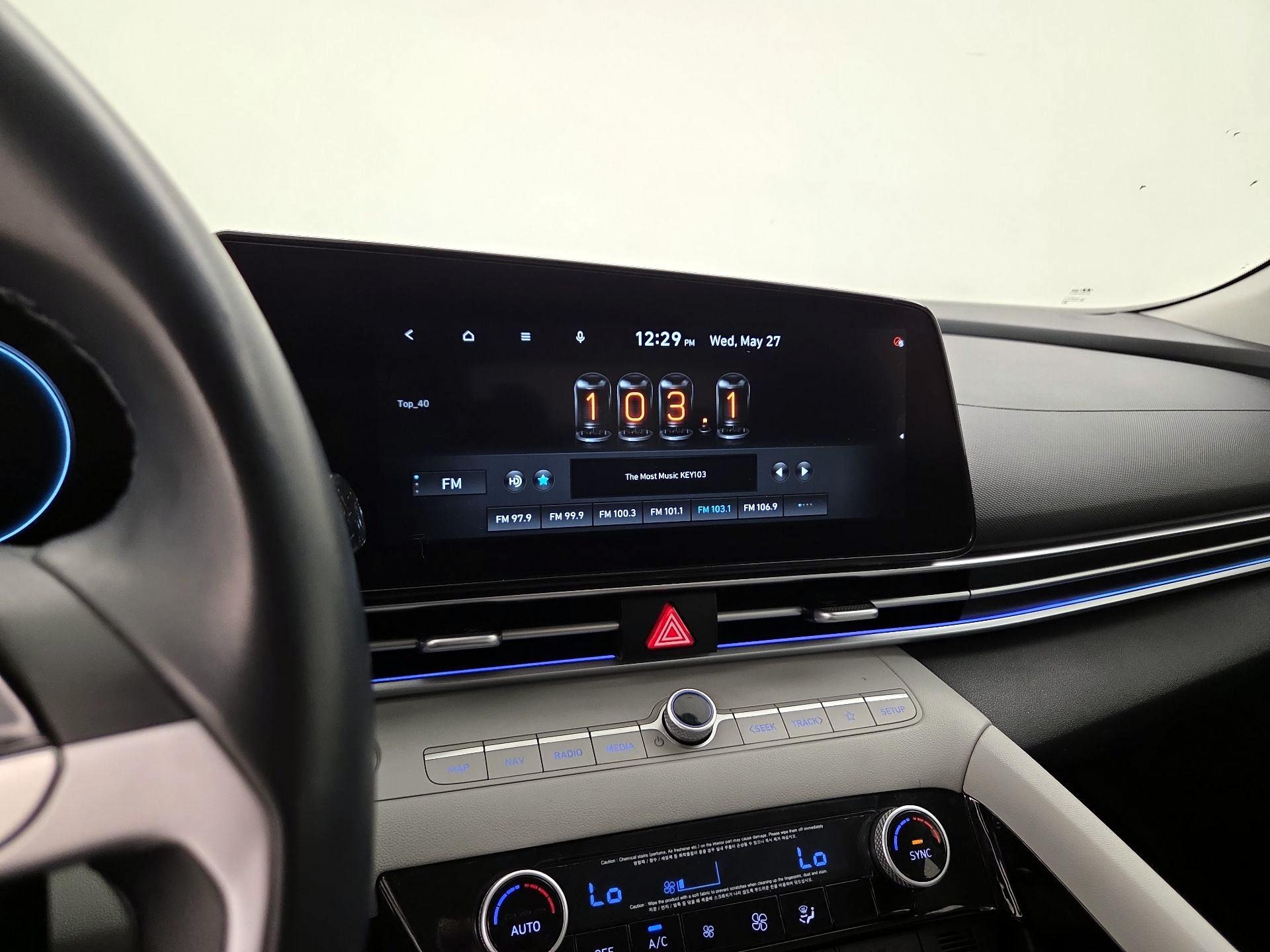 Thumbnail: 2021 Hyundai Elantra - 16