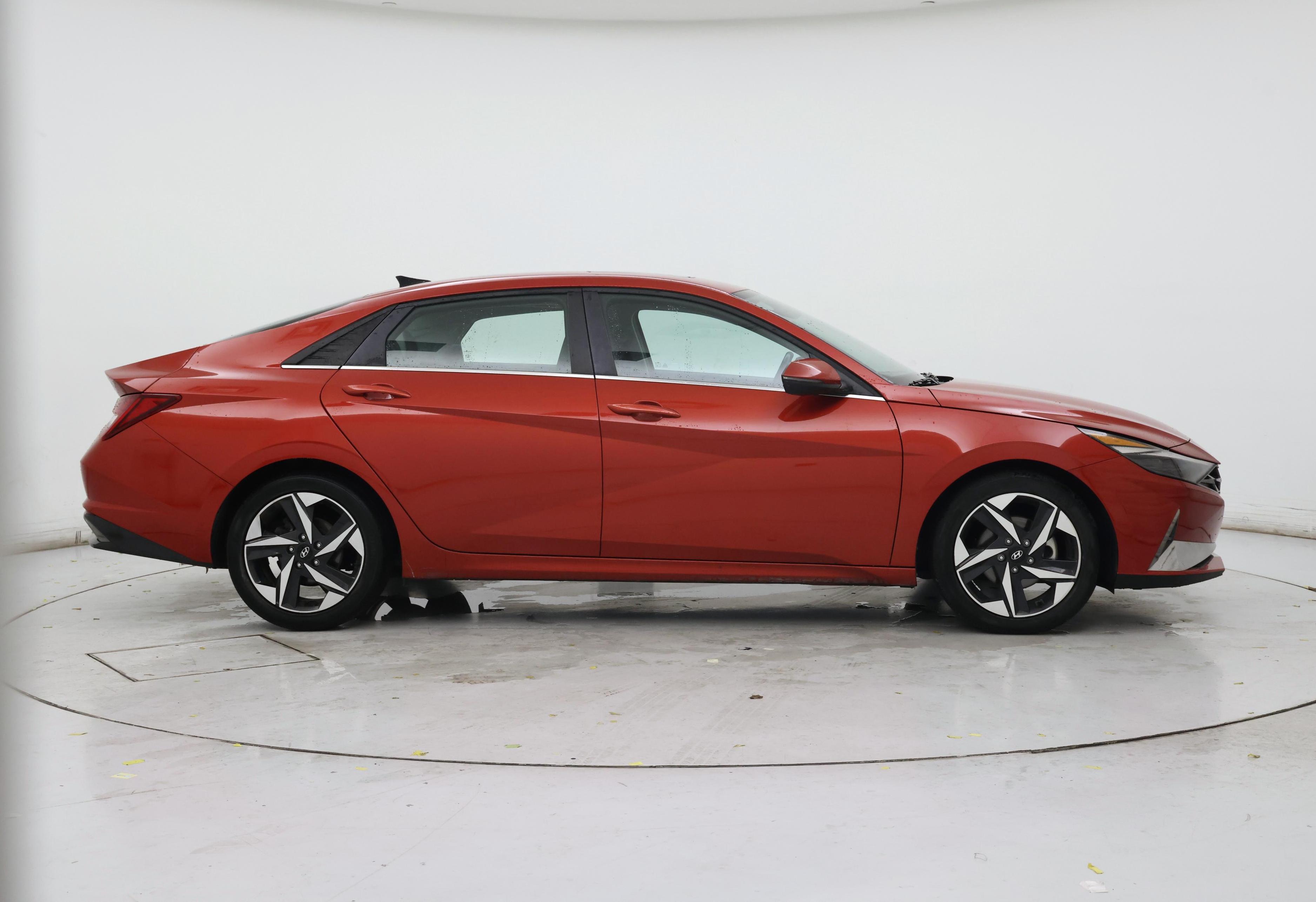 Thumbnail: 2021 Hyundai Elantra - 7