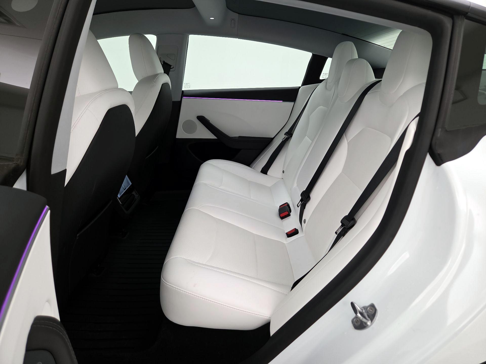 Thumbnail: 2025 Tesla Model 3 - 20