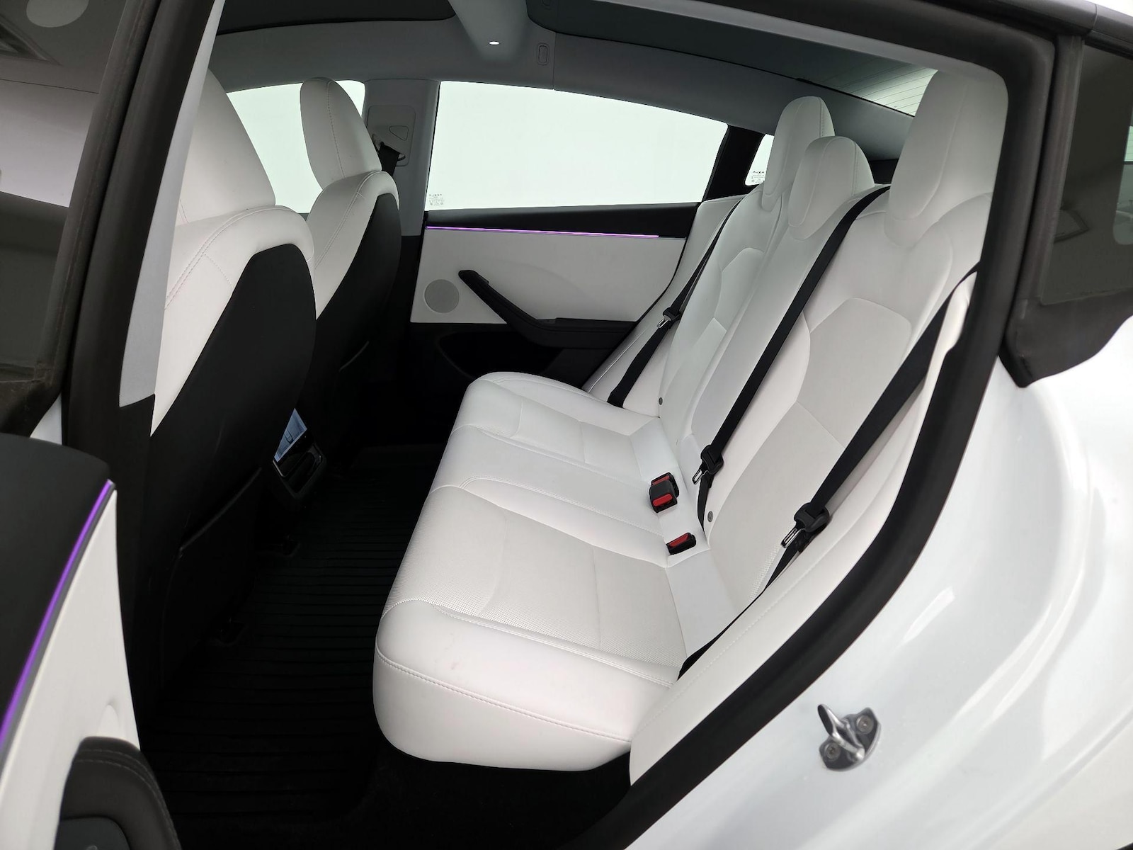 2025 Tesla Model 3 Long Range - Photo 21