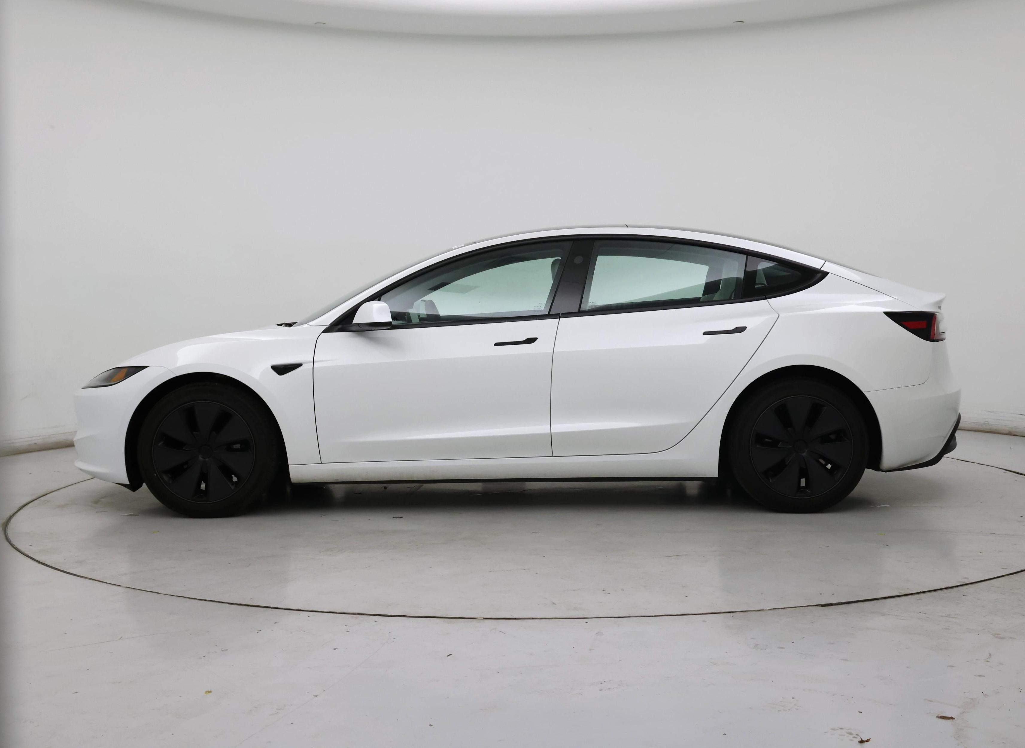 Thumbnail: 2025 Tesla Model 3 - 3
