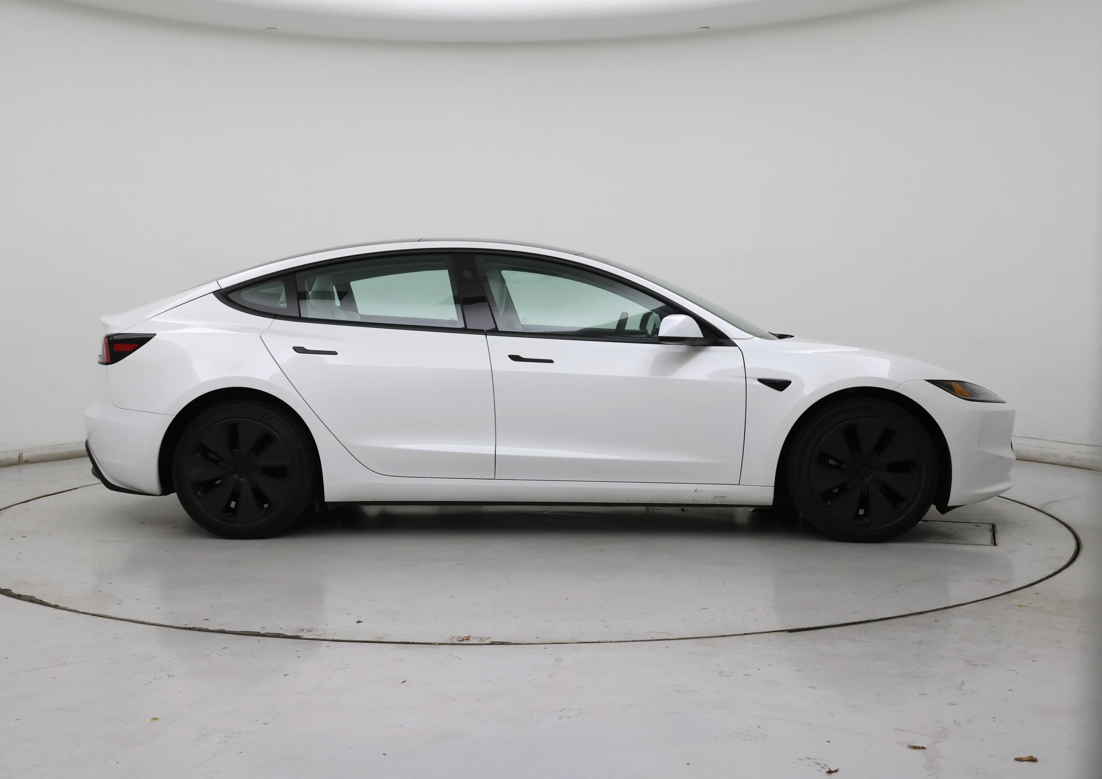 Thumbnail: 2025 Tesla Model 3 - 7