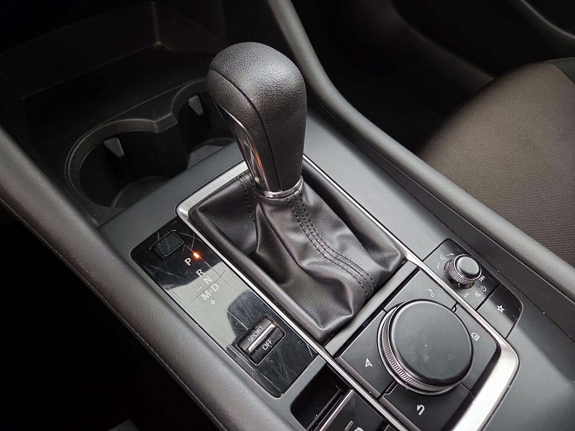Thumbnail: 2021 Mazda Mazda3 - 17