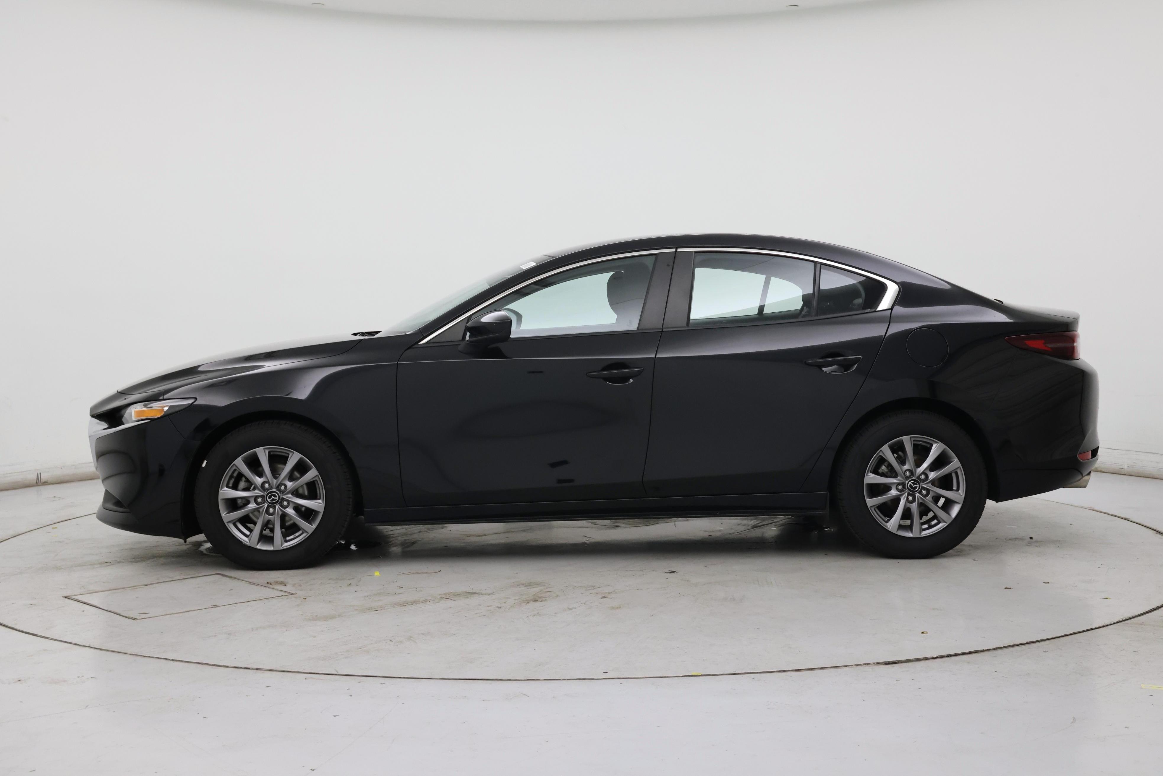 Thumbnail: 2021 Mazda Mazda3 - 3