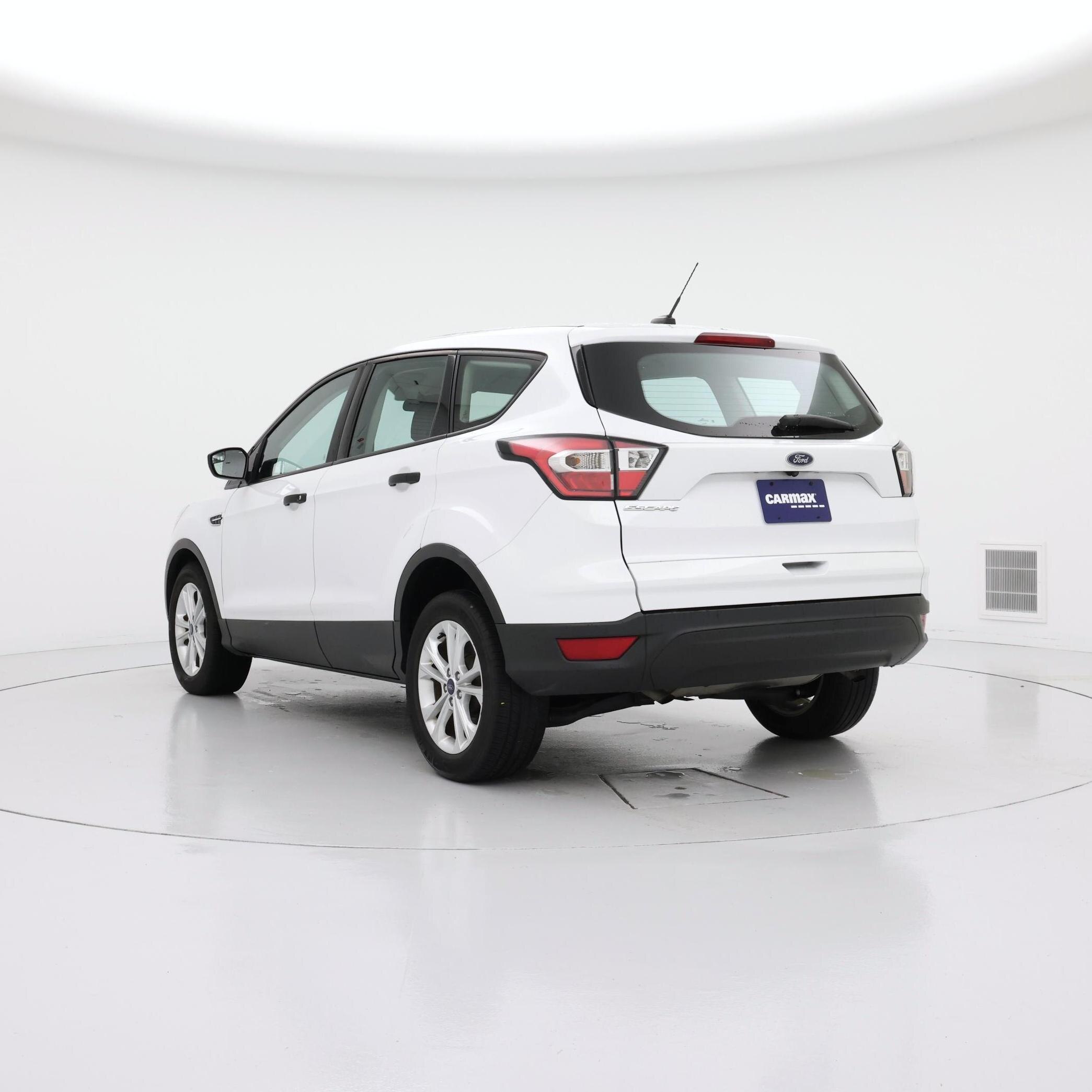 Thumbnail: 2017 Ford Escape - 2