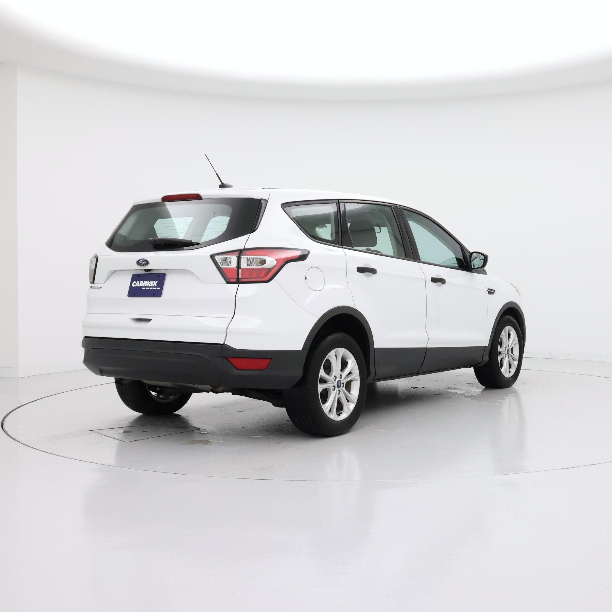 Thumbnail: 2017 Ford Escape - 8