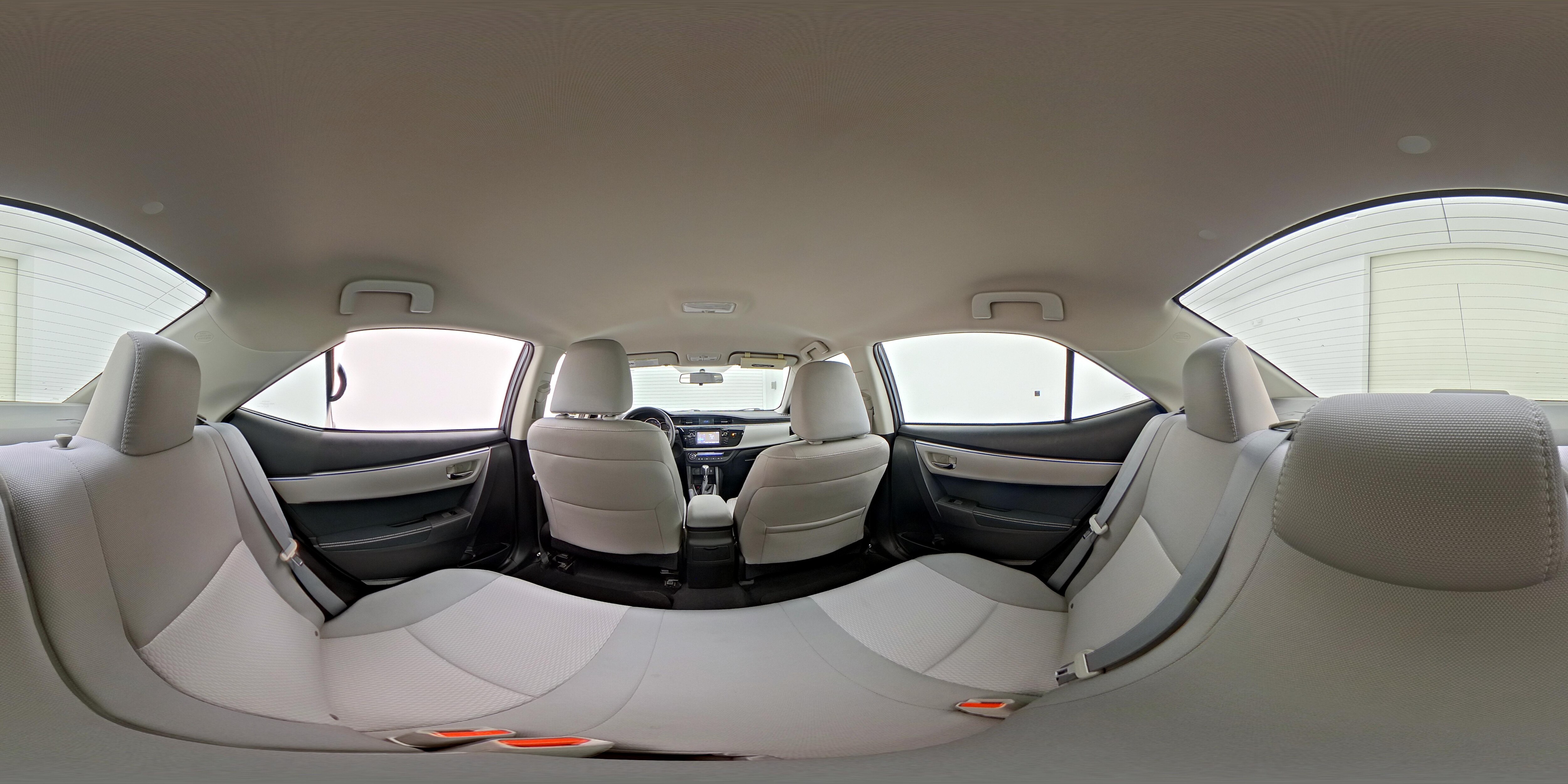 2014 Toyota Corolla LE - Photo 25