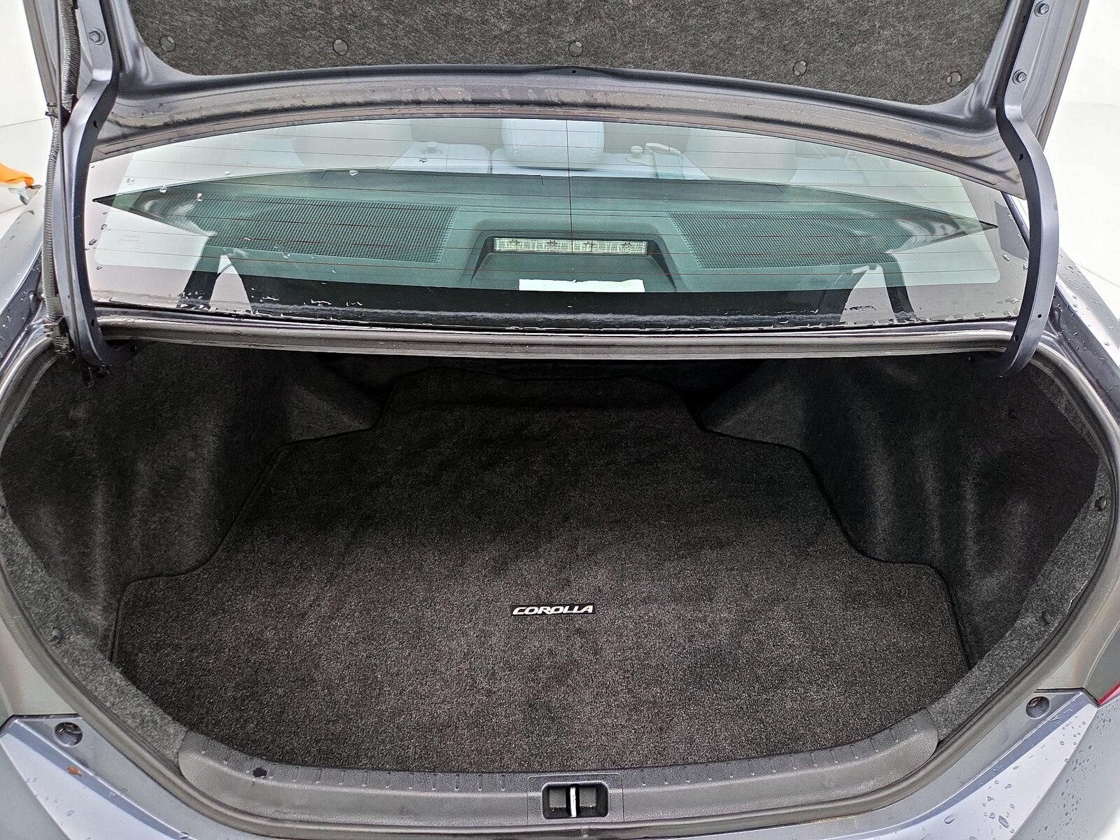 2014 Toyota Corolla LE - Photo 21