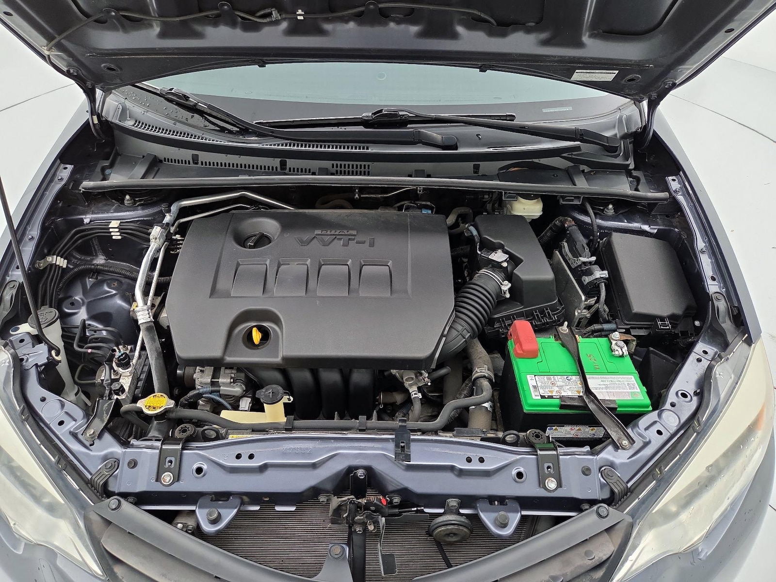 2014 Toyota Corolla LE - Photo 22