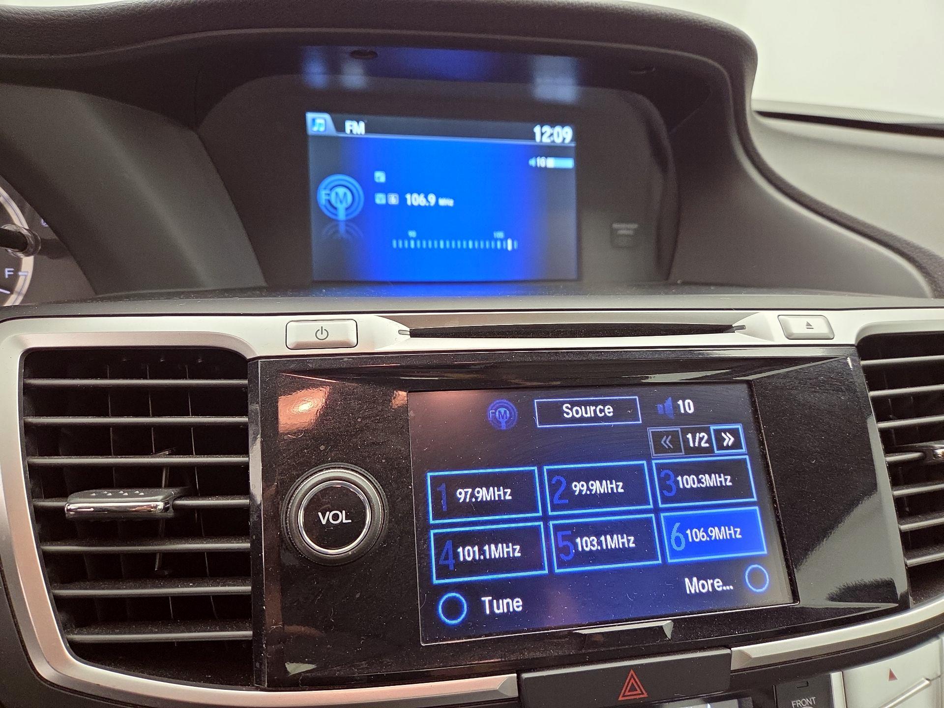 Thumbnail: 2014 Honda Accord - 15