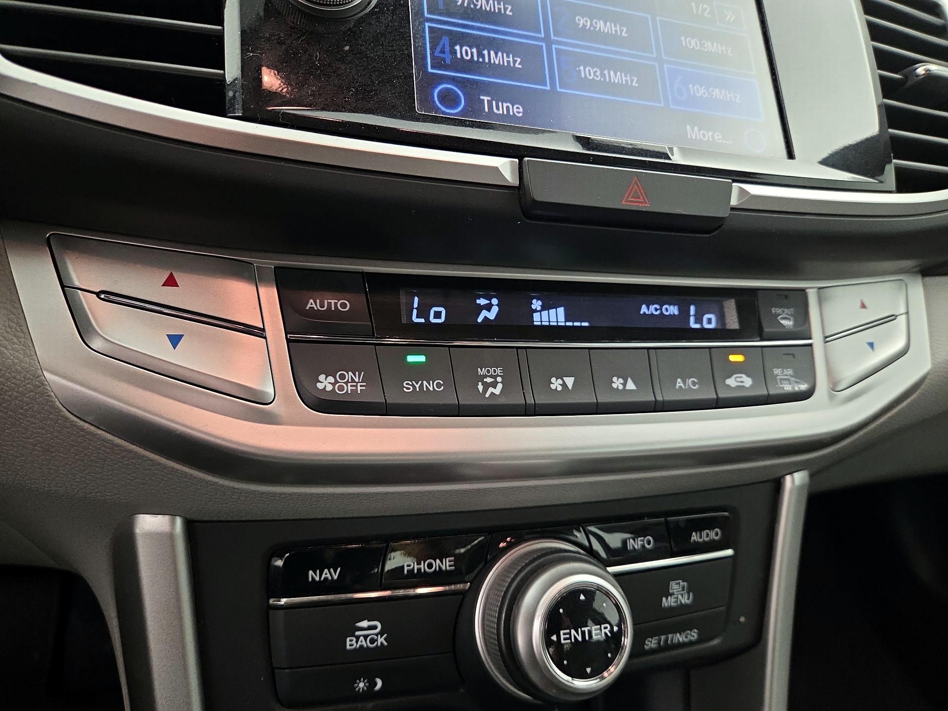 Thumbnail: 2014 Honda Accord - 16