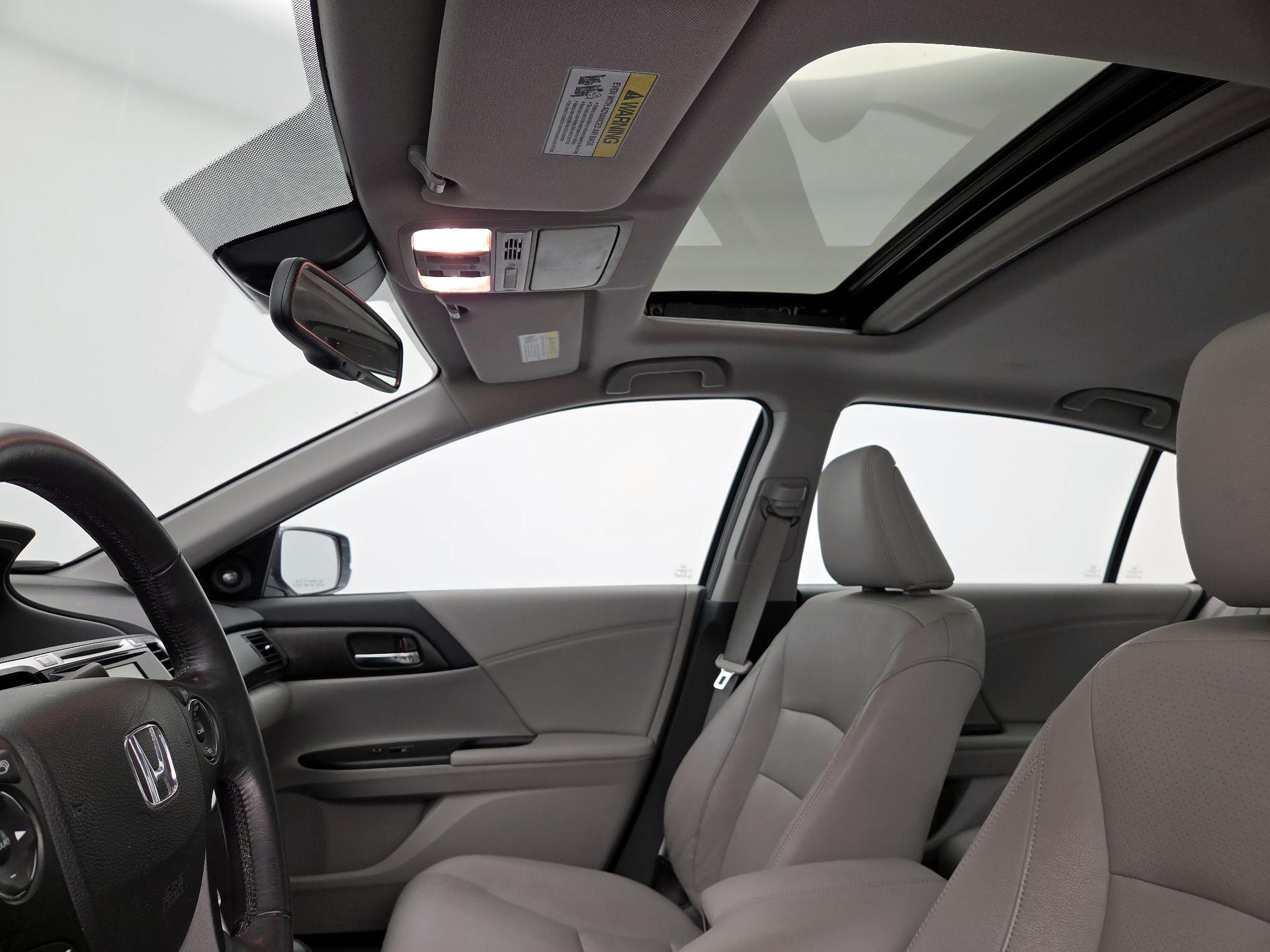 Thumbnail: 2014 Honda Accord - 19