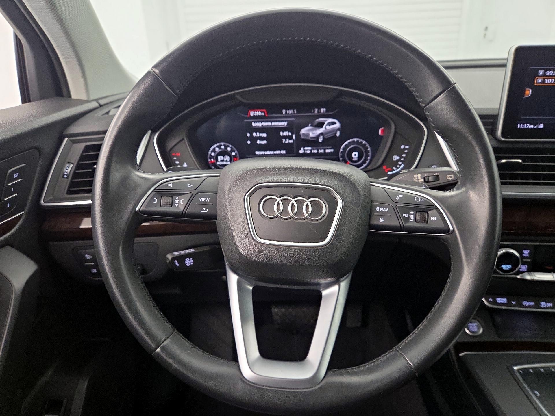 Thumbnail: 2018 Audi Q5 - 10