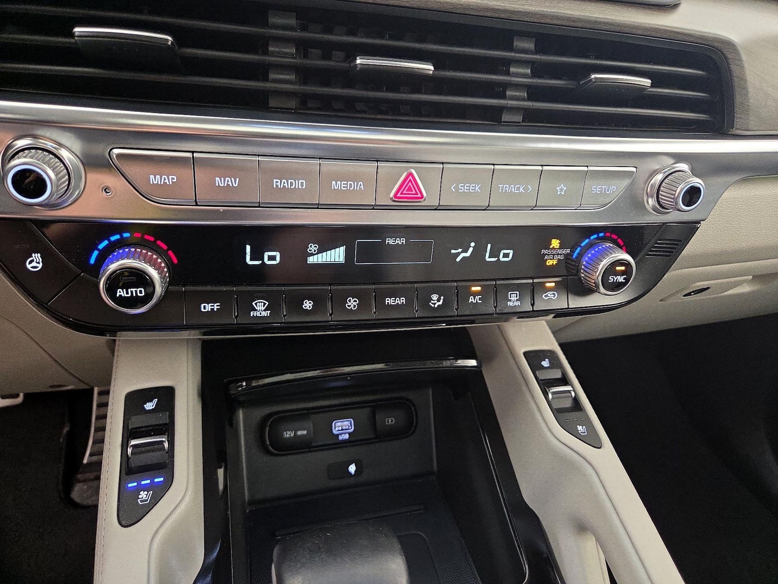 2022 Kia Telluride SX - Photo 16