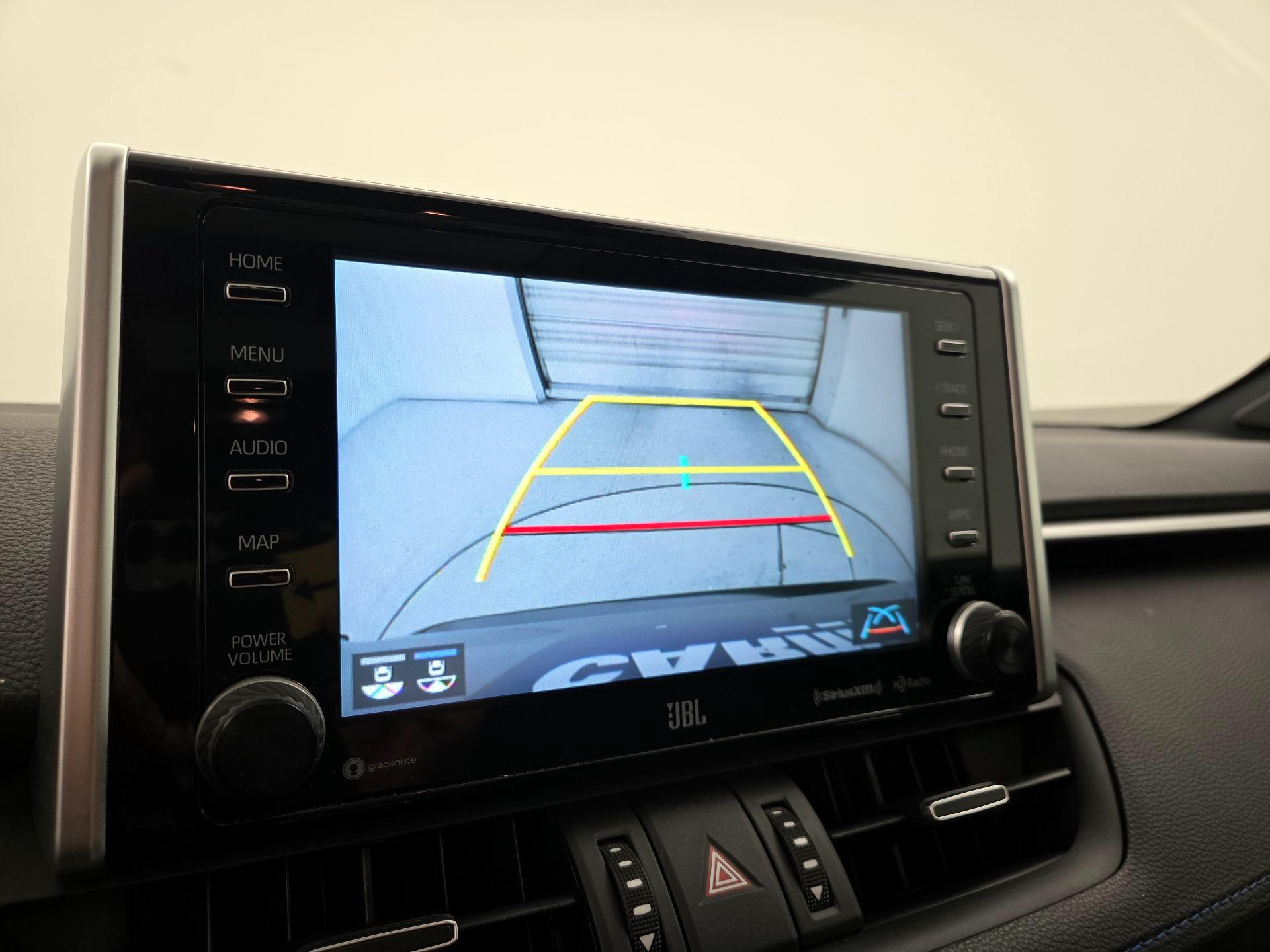 Thumbnail: 2021 Toyota RAV4 - 15
