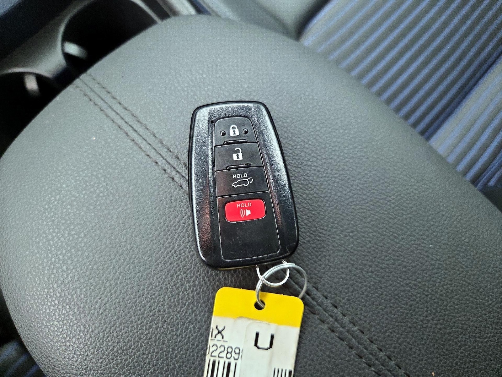 2021 Toyota RAV4 XSE - Photo 25