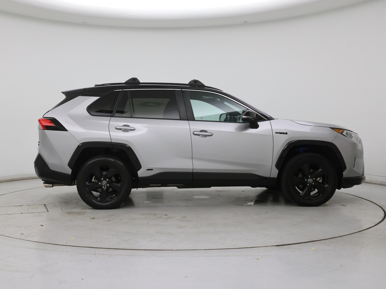 2021 Toyota RAV4 XSE - Photo 8