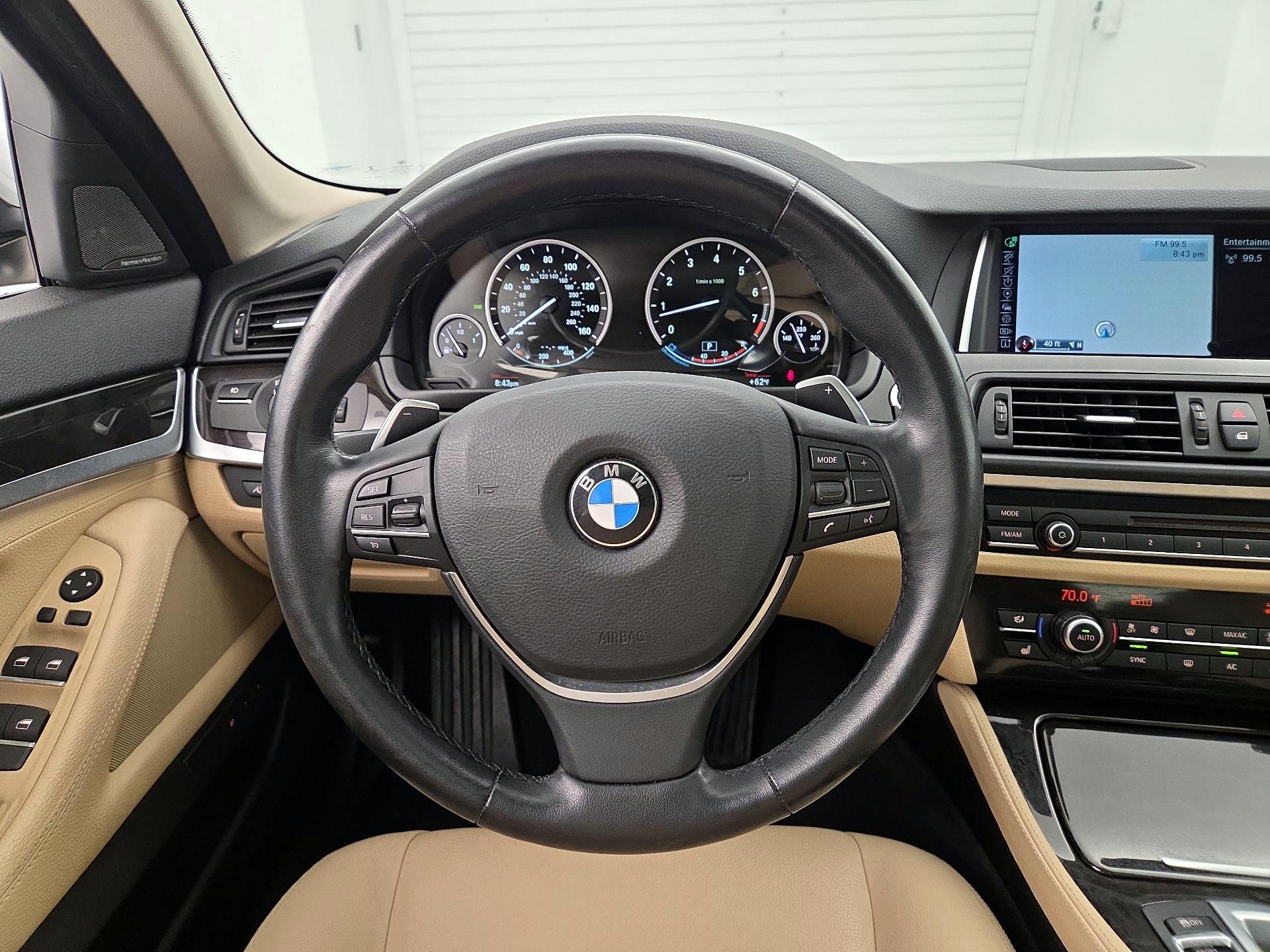 Thumbnail: 2016 BMW 5 Series - 10